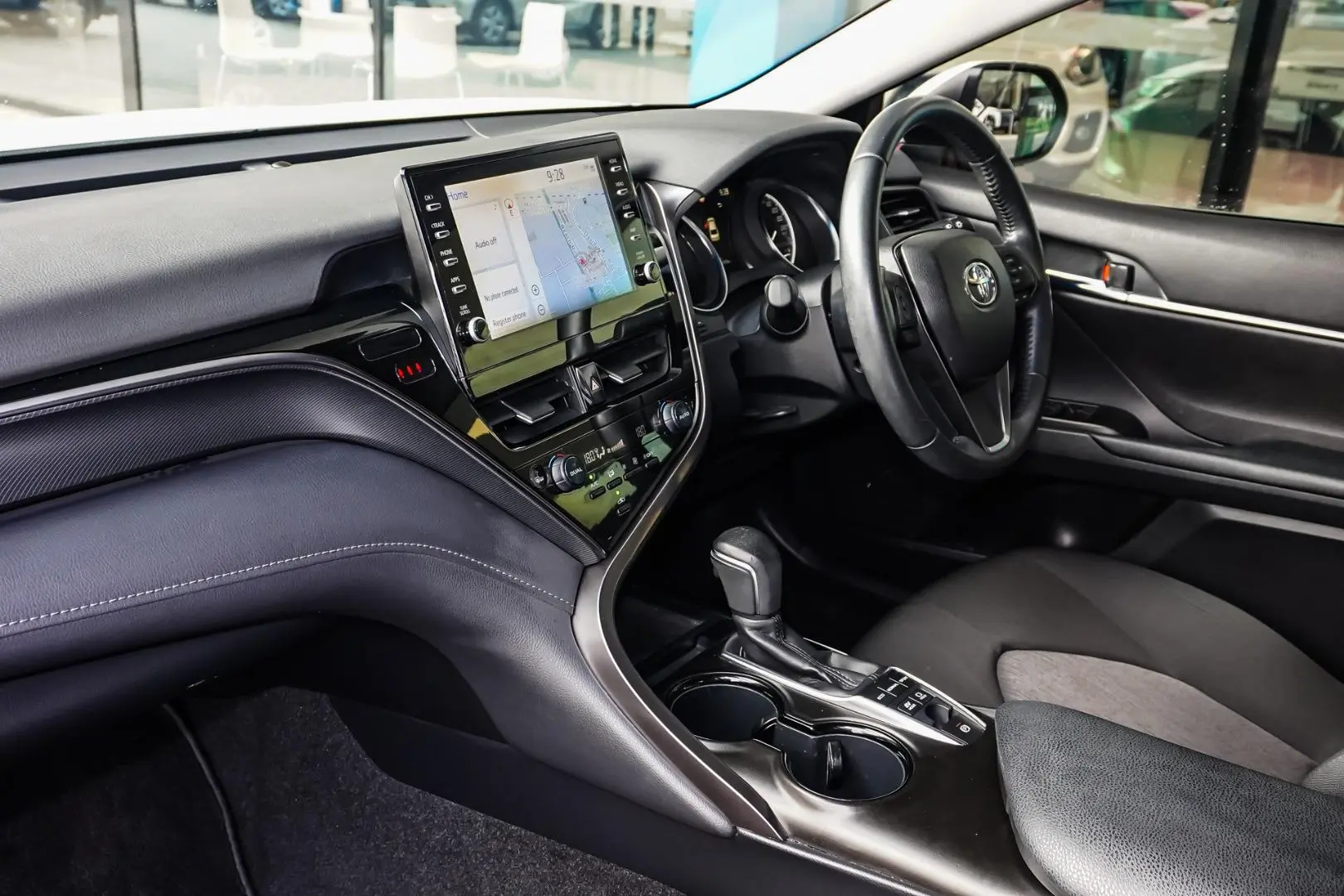 2021 Toyota Camry Gallery Image 10