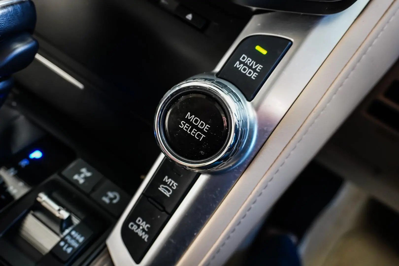 2022 Toyota Landcruiser Gallery Image 22