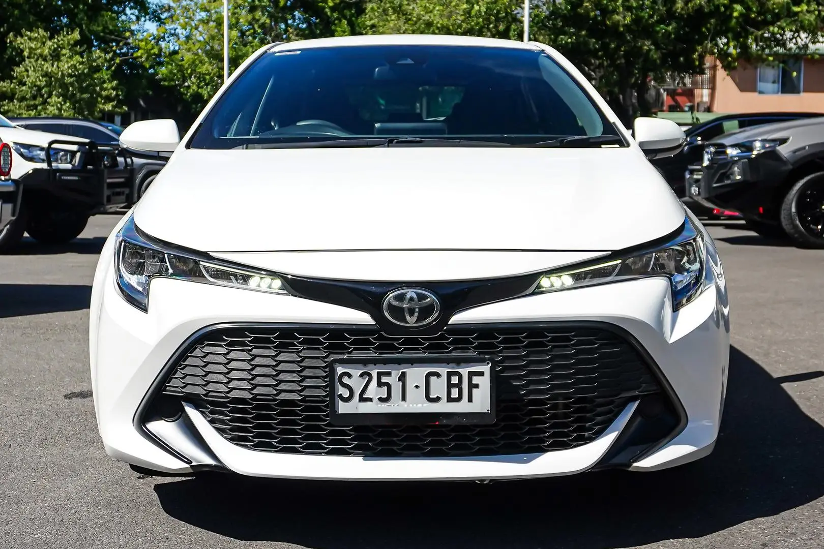 2019 Toyota Corolla Gallery Image 4