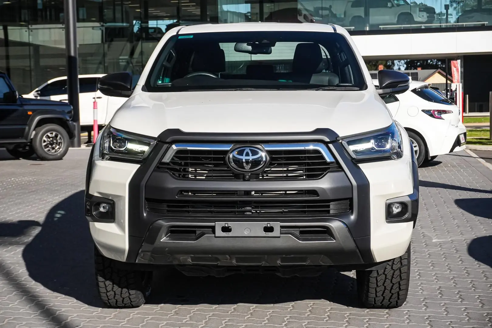 2022 Toyota Hilux Gallery Image 5