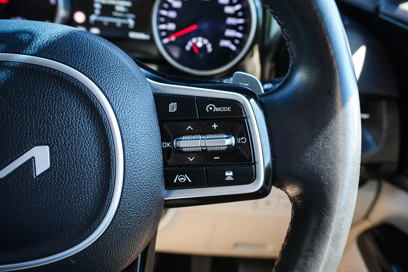 2022 Kia Carnival Gallery Image 20