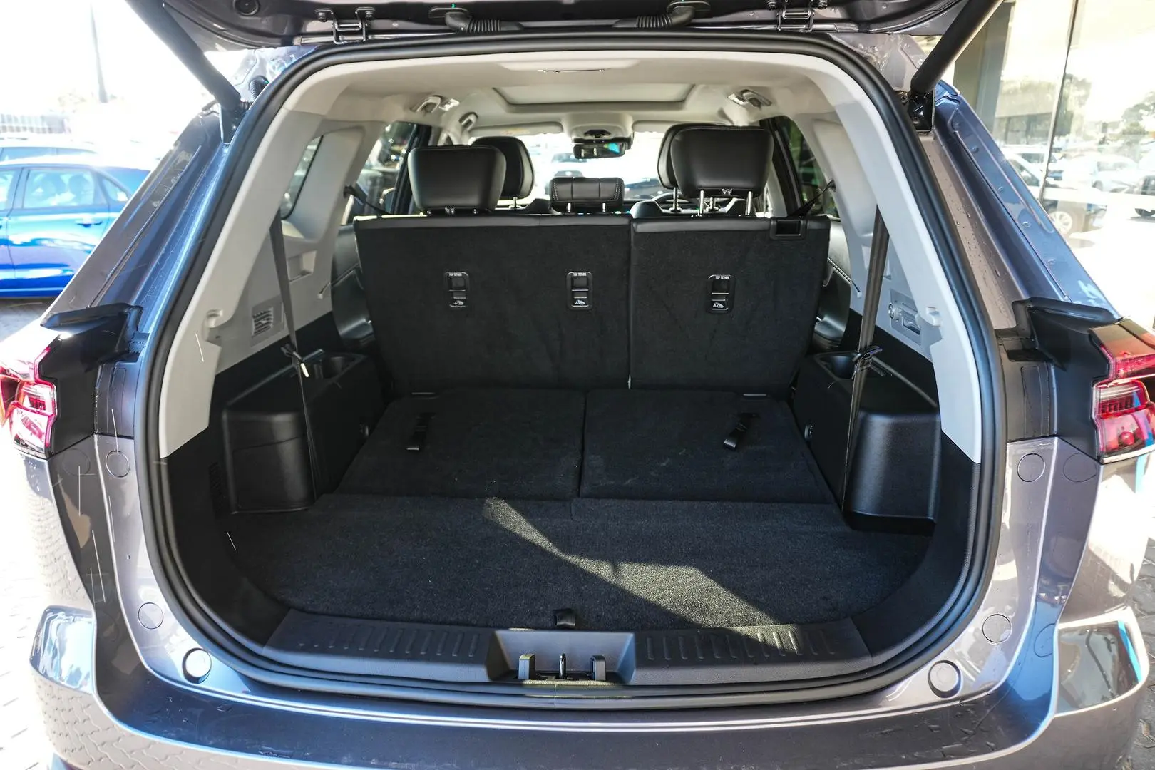 2025 Chery Tiggo 8 Pro Max Gallery Image 11