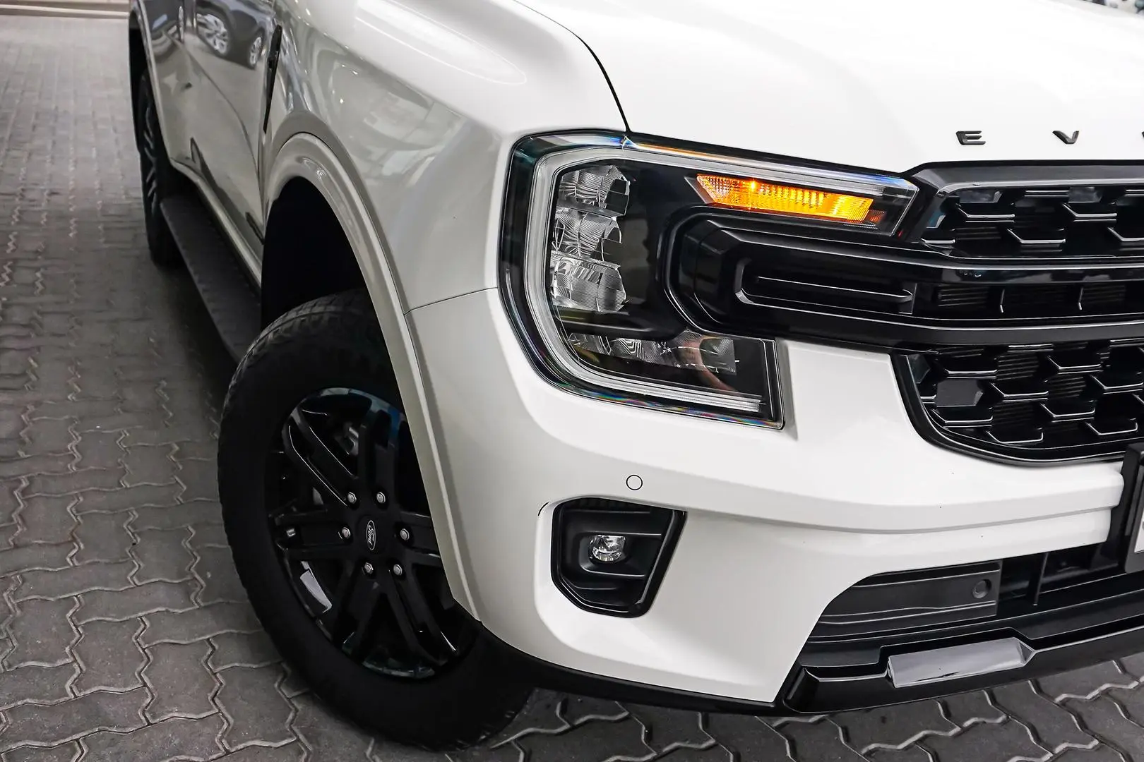 2023 Ford Everest Gallery Image 12