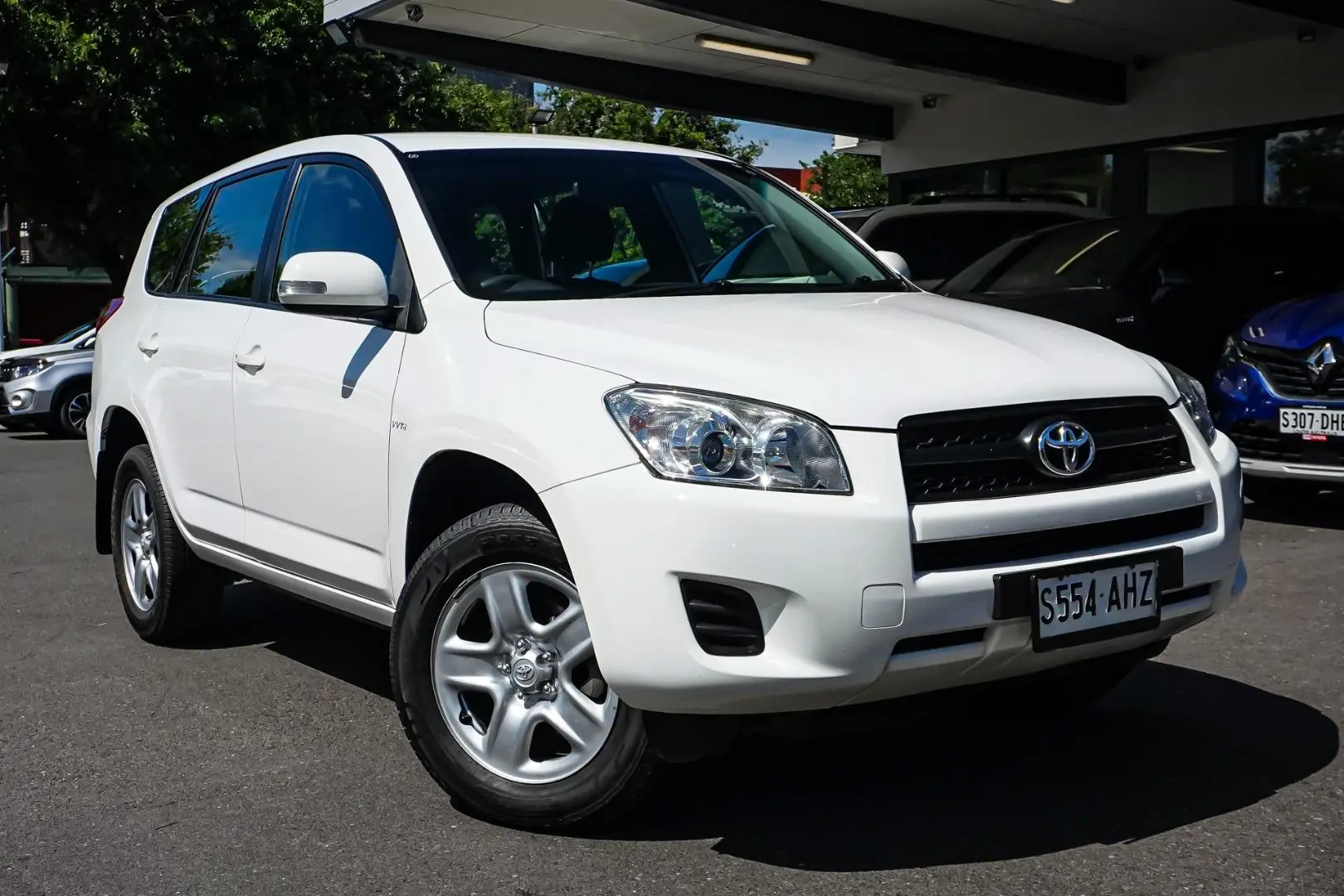 2010 Toyota RAV4 Gallery Image 2