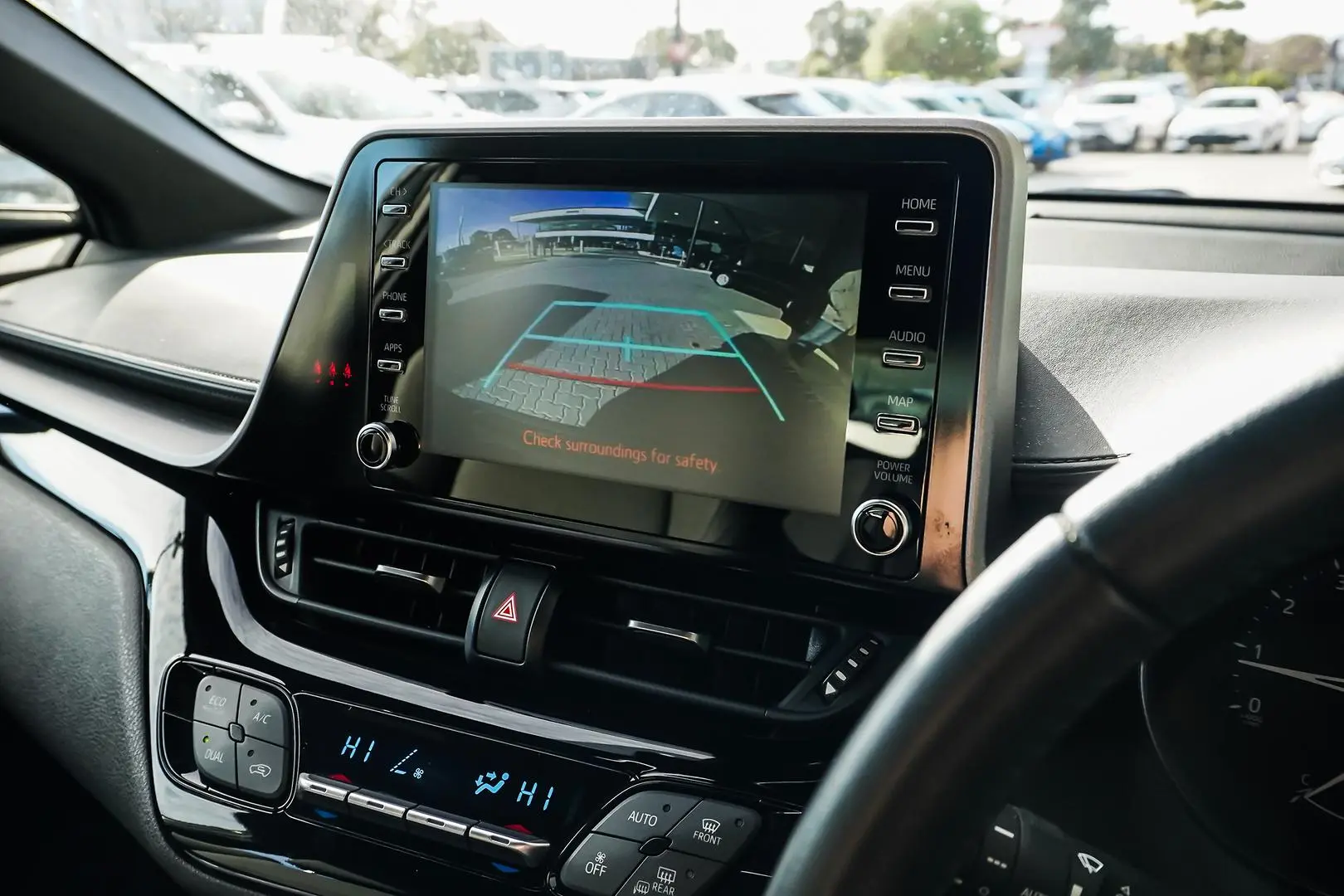 2023 Toyota C-HR Gallery Image 22