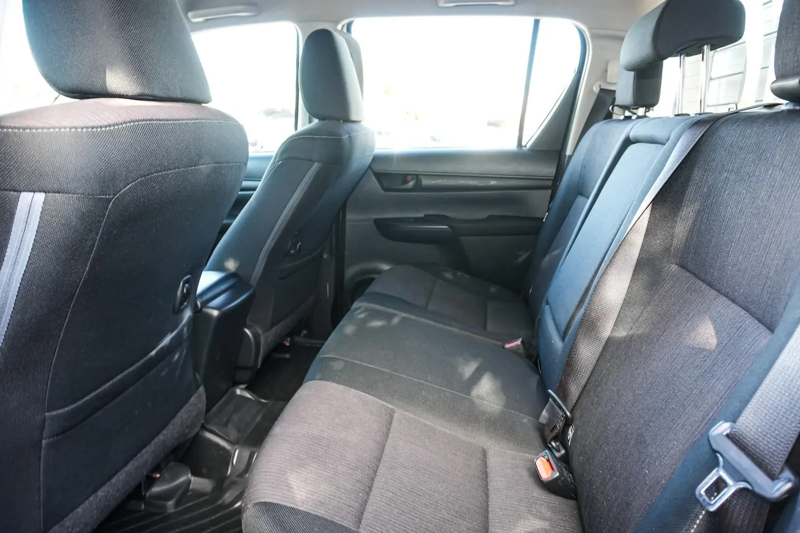 2018 Toyota Hilux Gallery Image 13