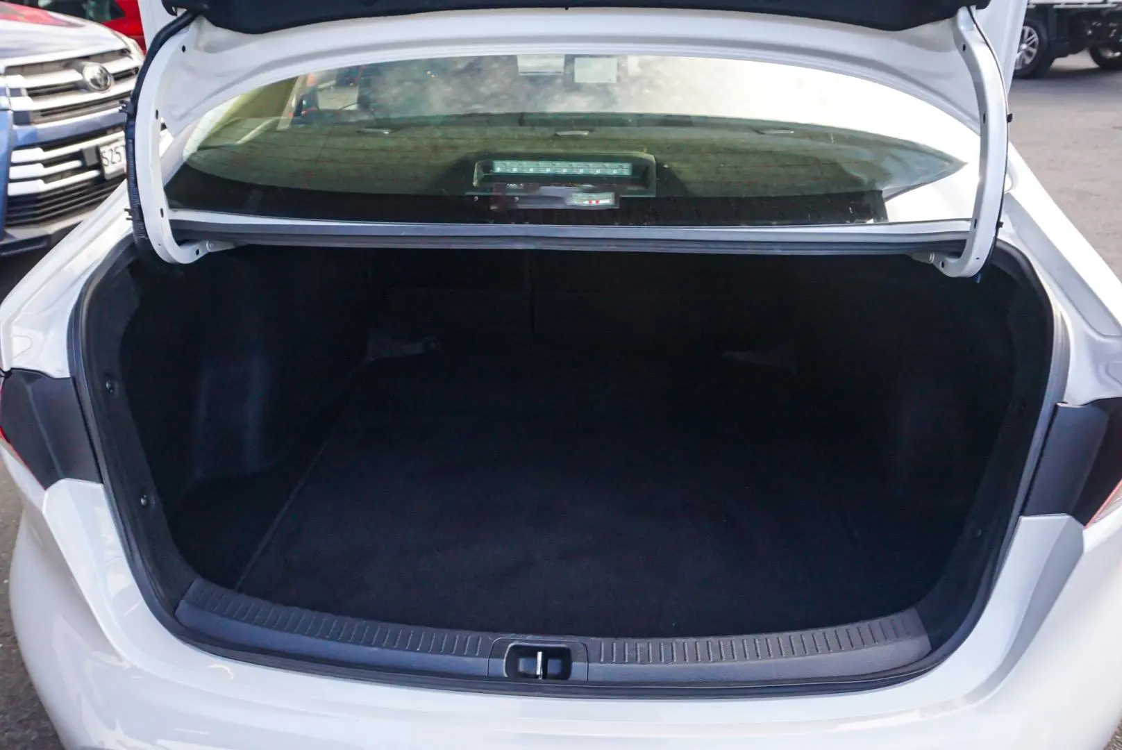 2023 Toyota Corolla Gallery Image 10