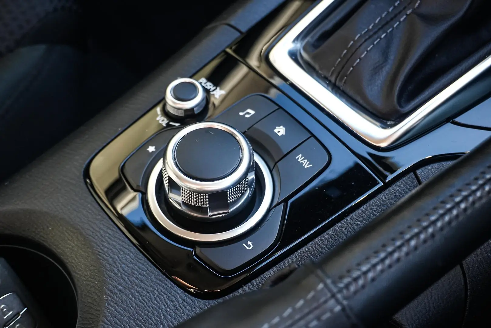 2016 Mazda 3 Gallery Image 19
