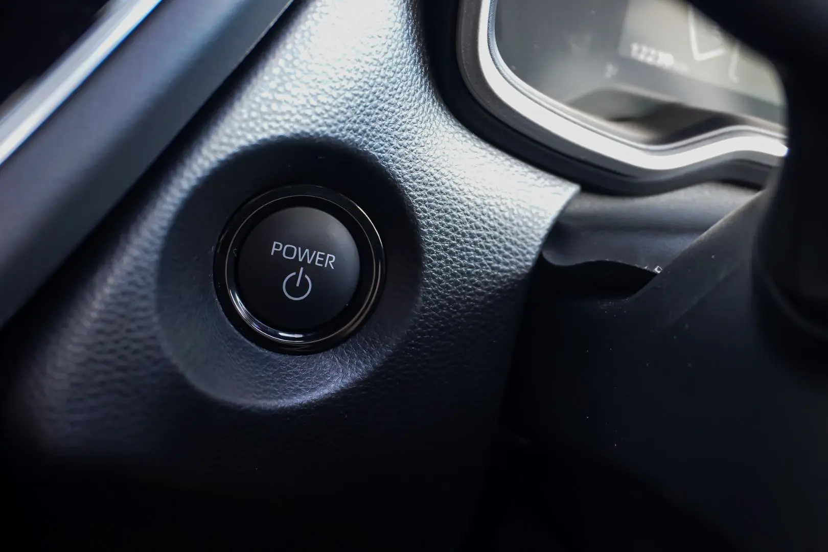 2025 Toyota Corolla Cross Gallery Image 24