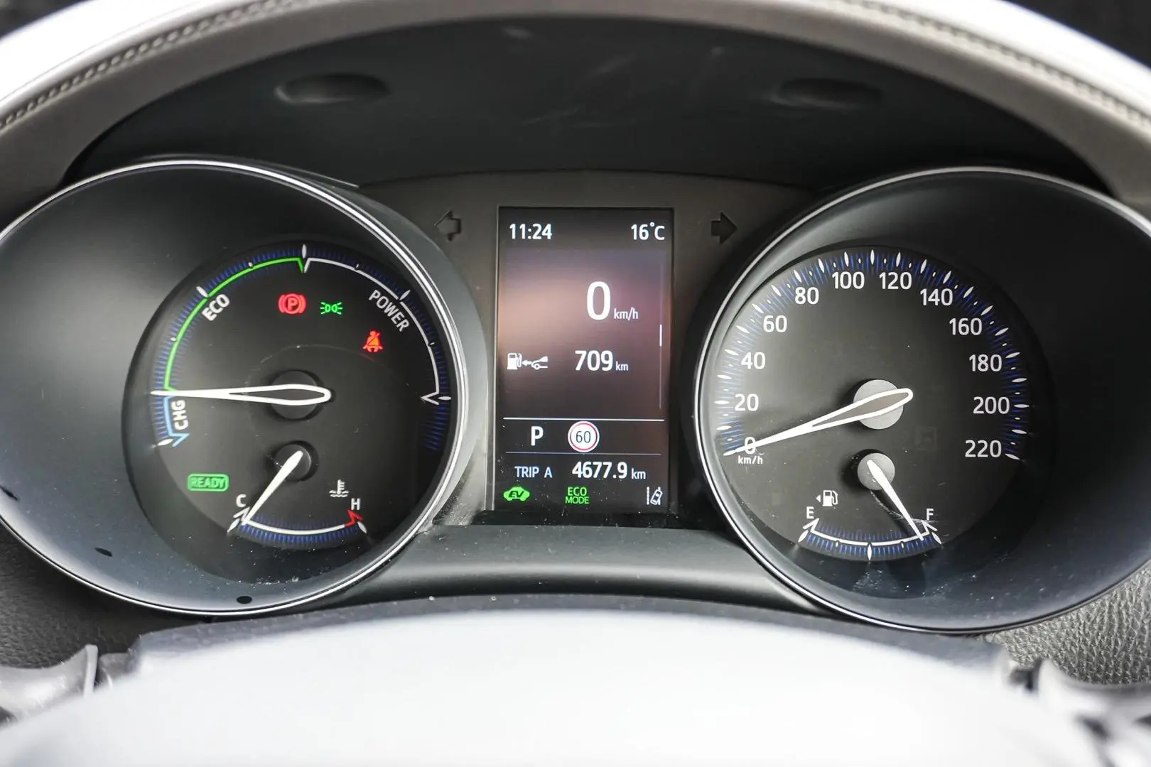 2021 Toyota C-HR Gallery Image 18