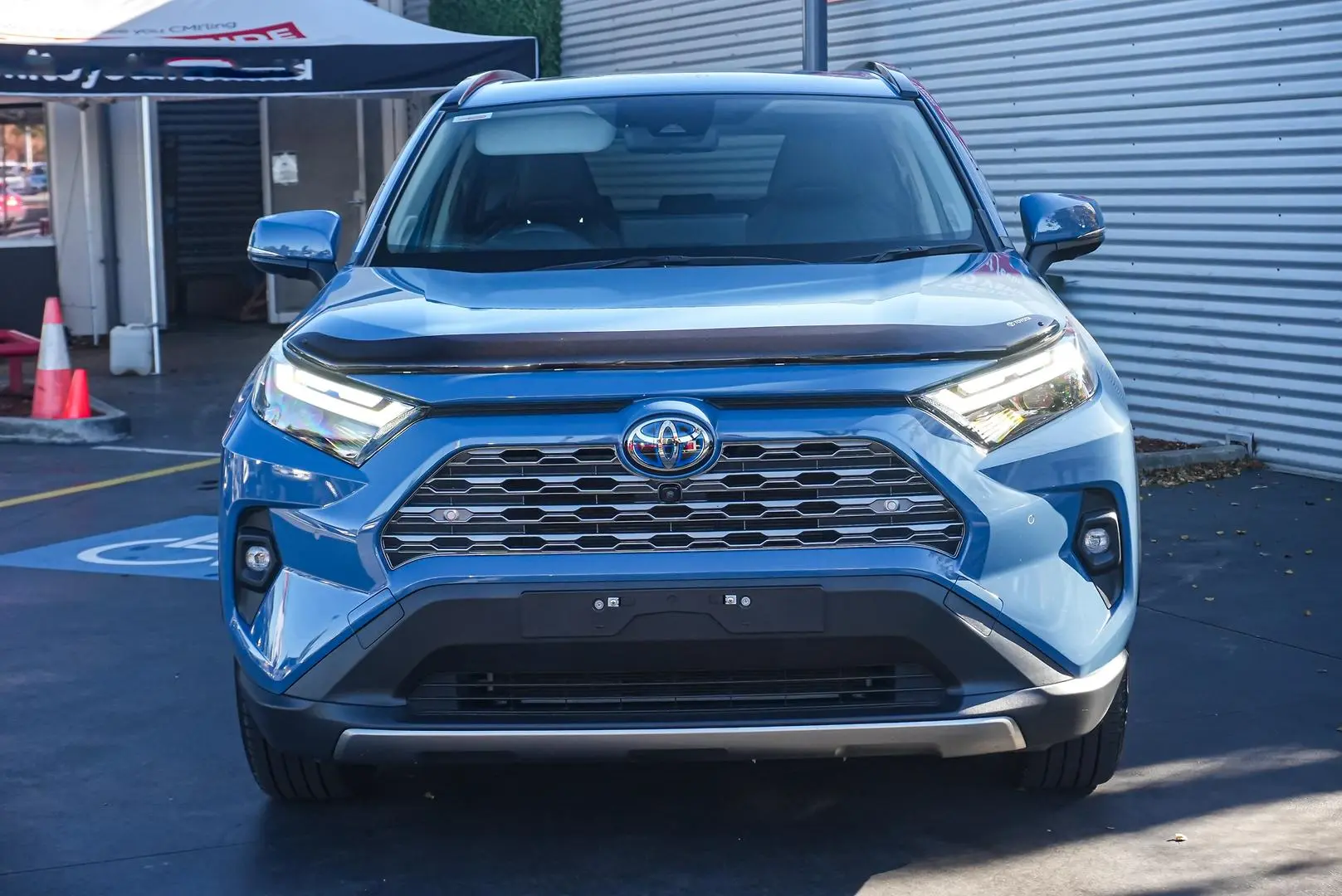 2023 Toyota RAV4 Gallery Image 4