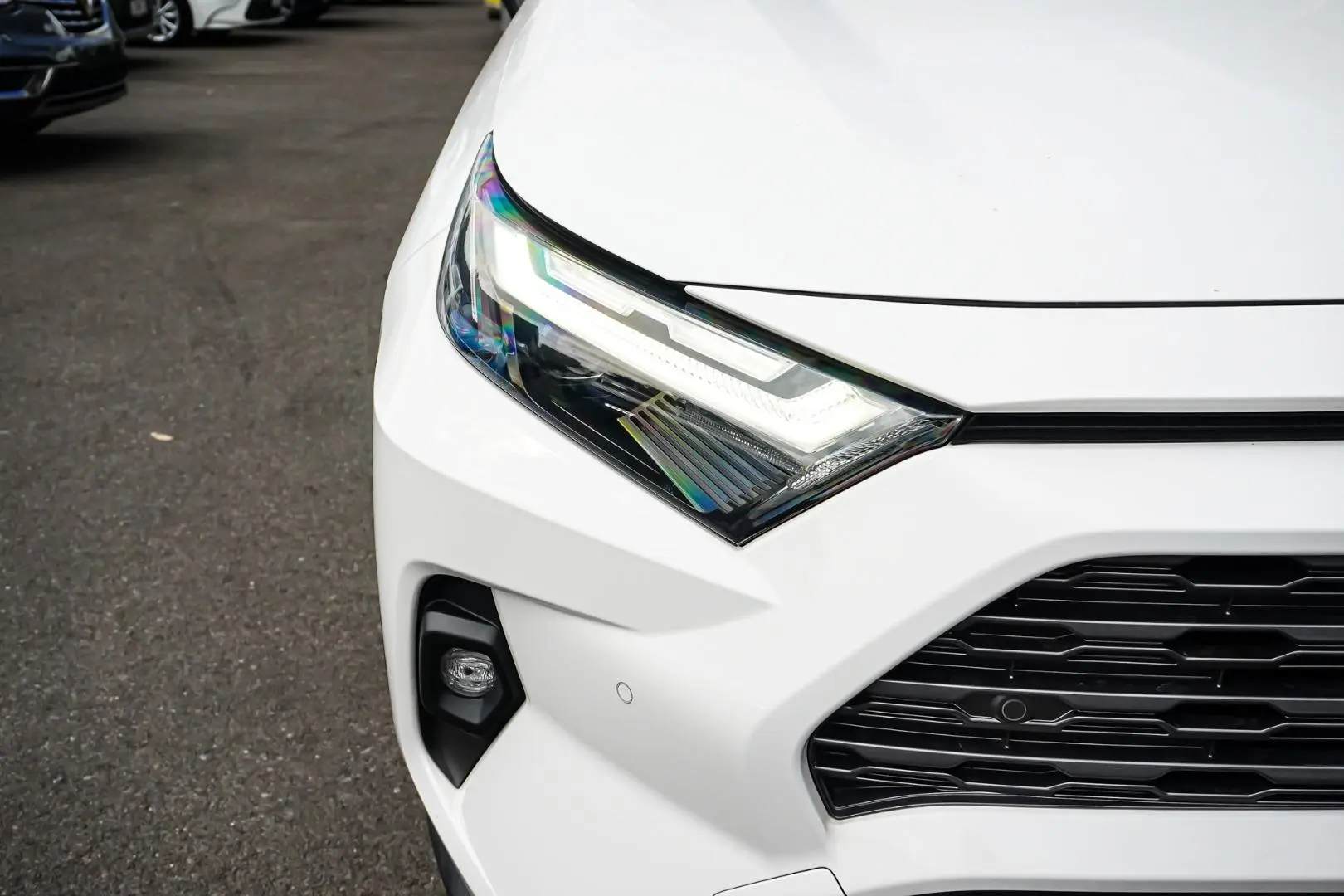 2022 Toyota RAV4 Gallery Image 13