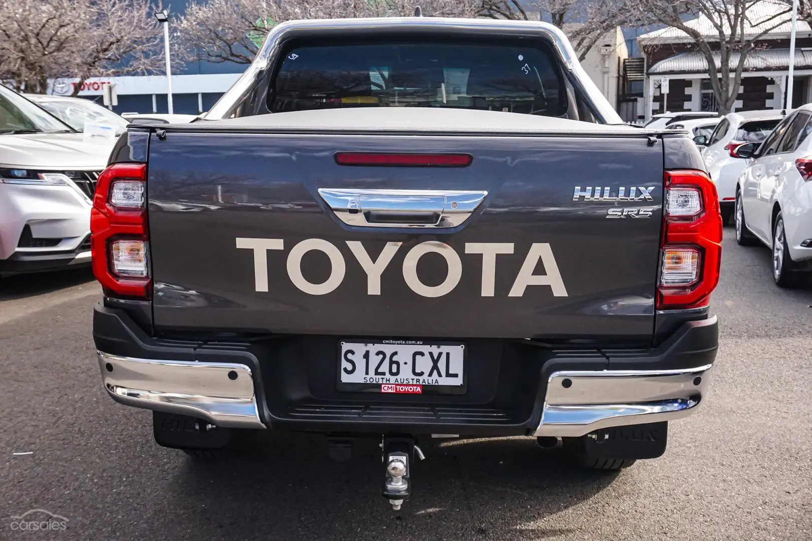 2022 Toyota Hilux Image 6