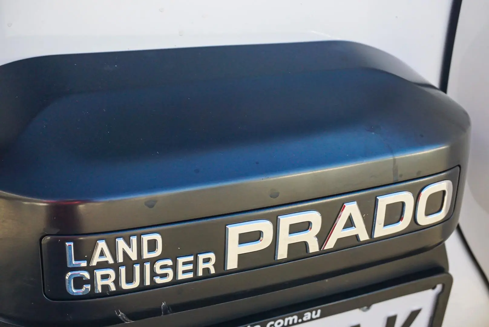 2019 Toyota Landcruiser Prado Gallery Image 16