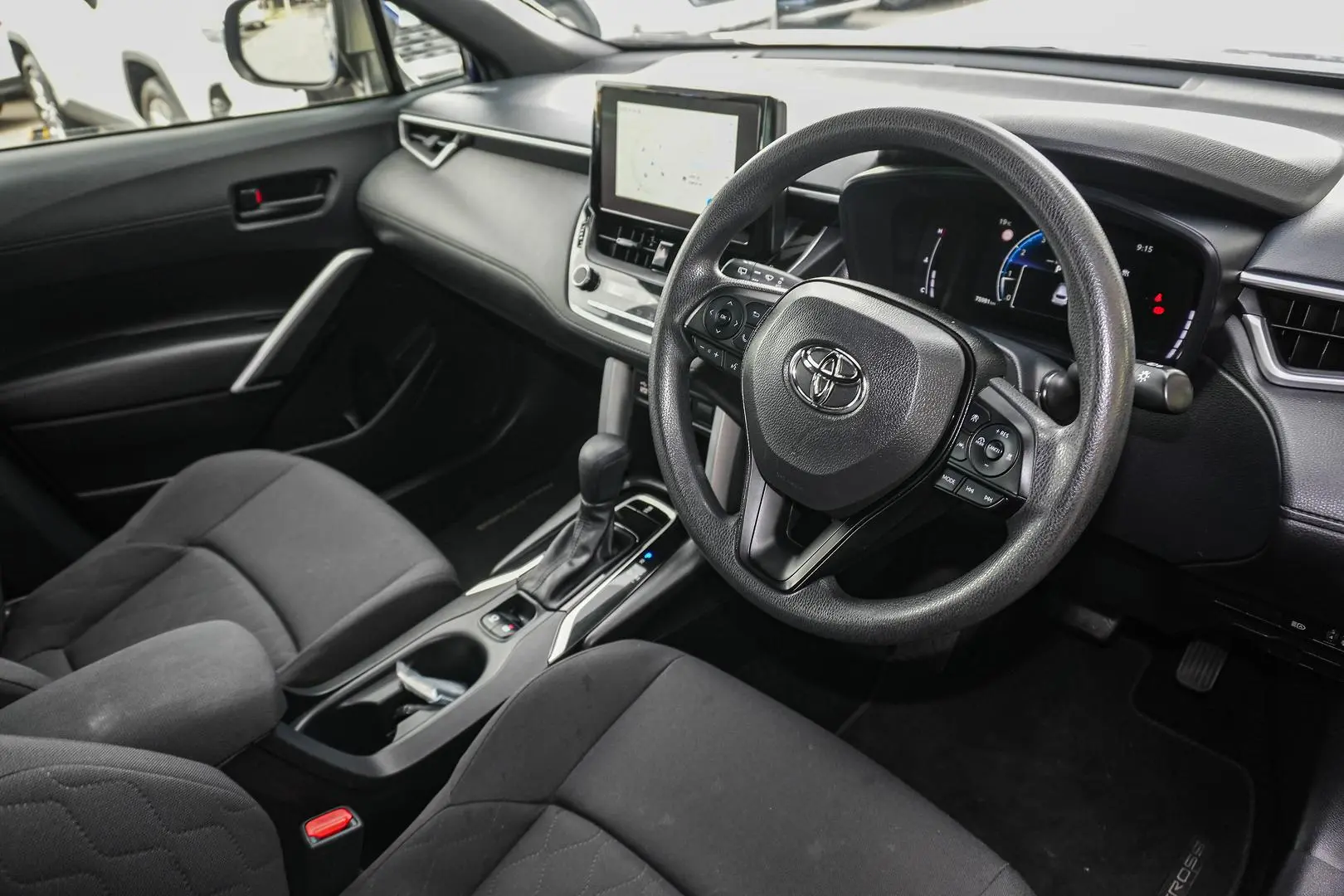 2023 Toyota Corolla Cross Gallery Image 7