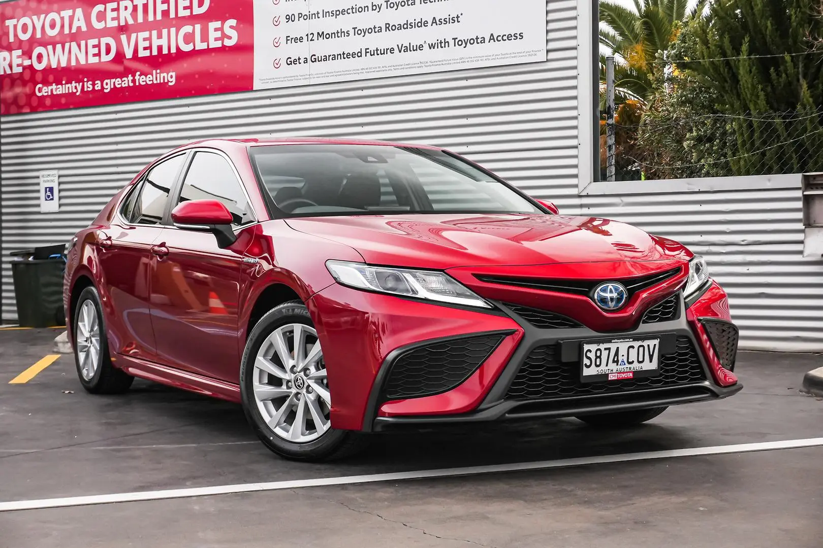 2022 Toyota Camry Gallery Image 2