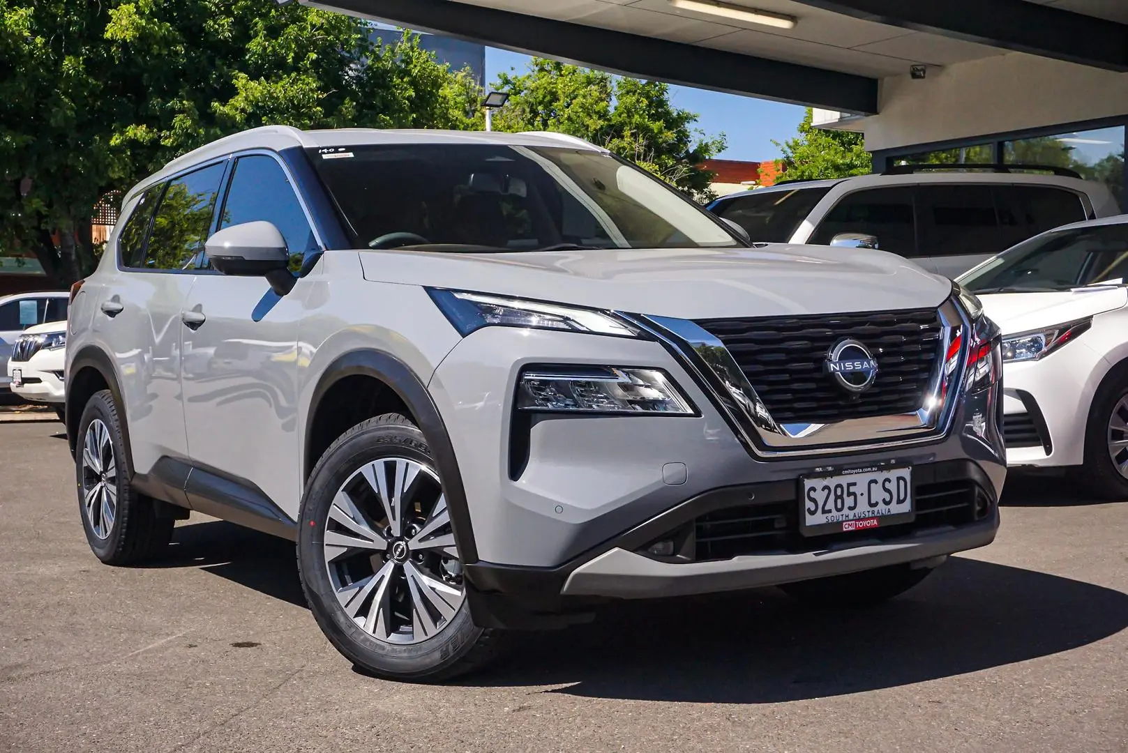 2023 Nissan X-Trail Gallery Image 1