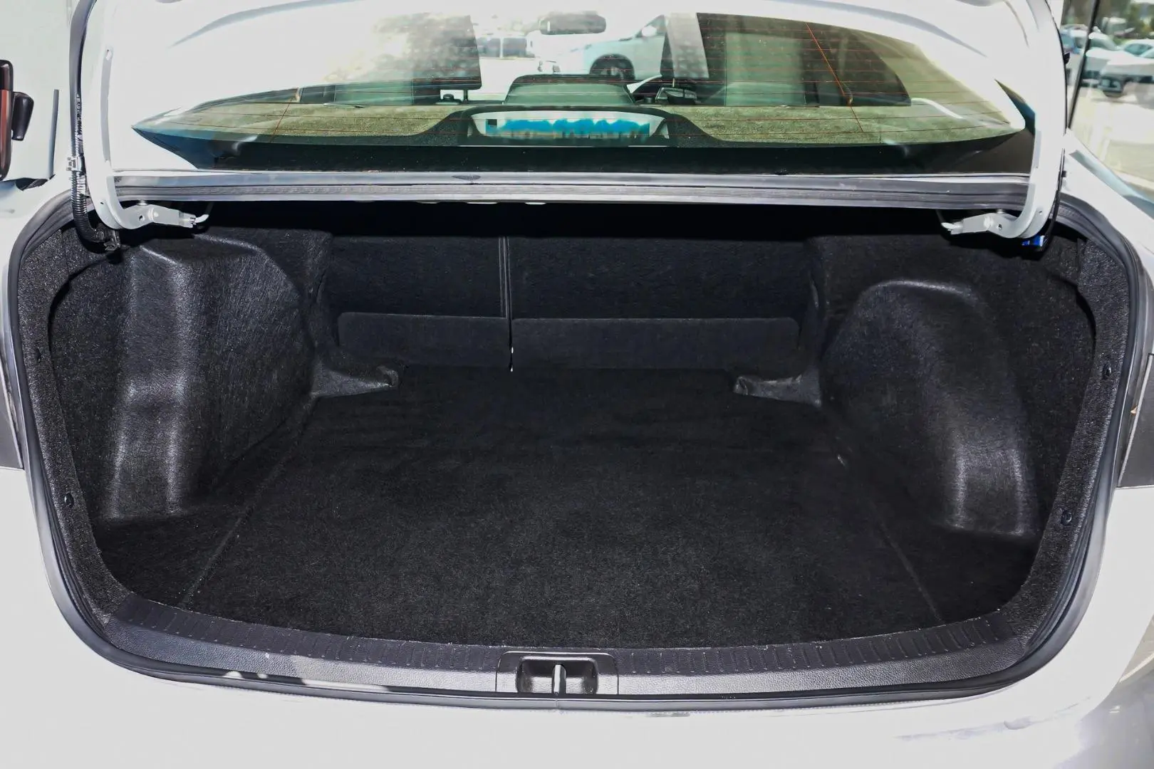 2023 Toyota Corolla Gallery Image 10