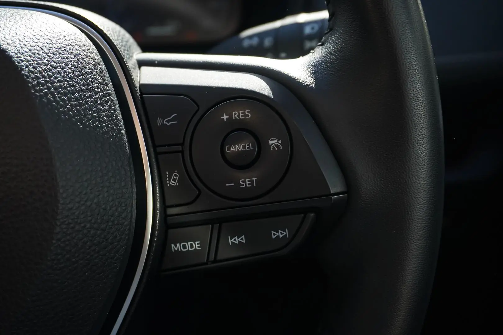 2024 Toyota RAV4 Gallery Image 19