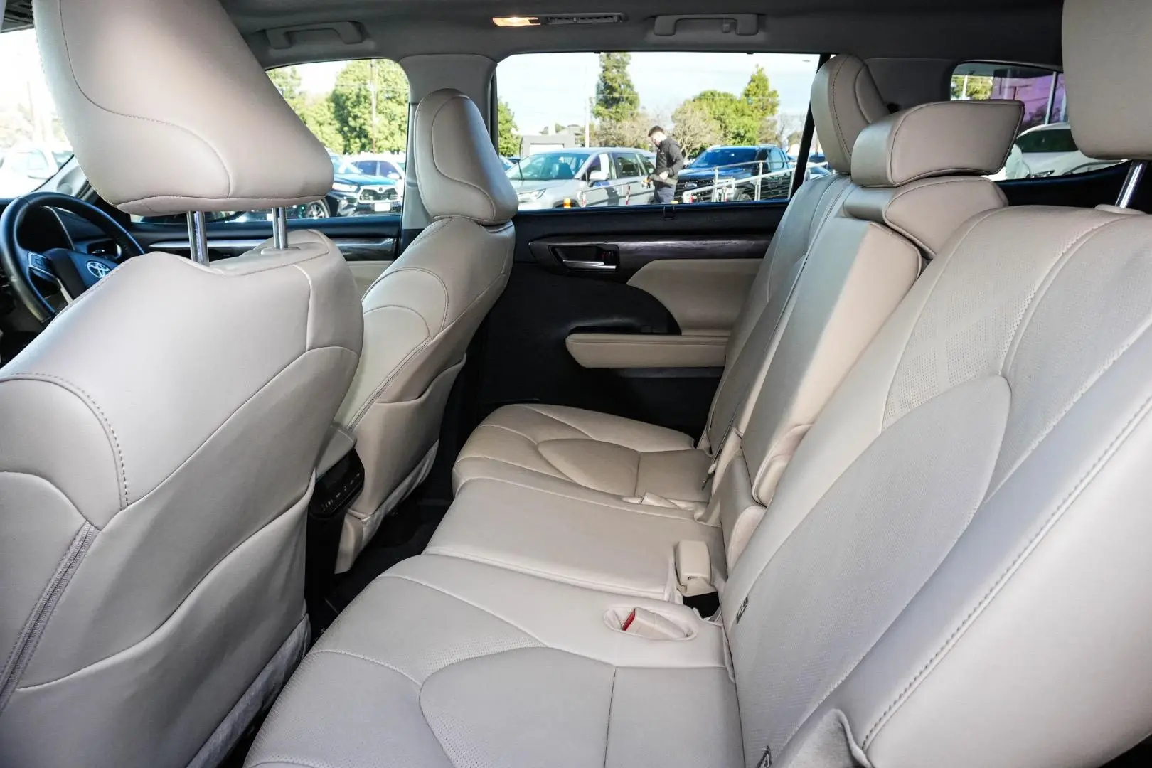 2024 Toyota Kluger Gallery Image 8