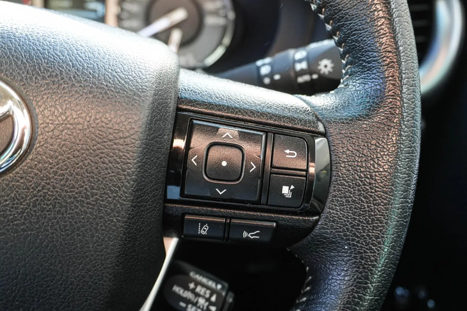2022 Toyota Hilux Gallery Image 19