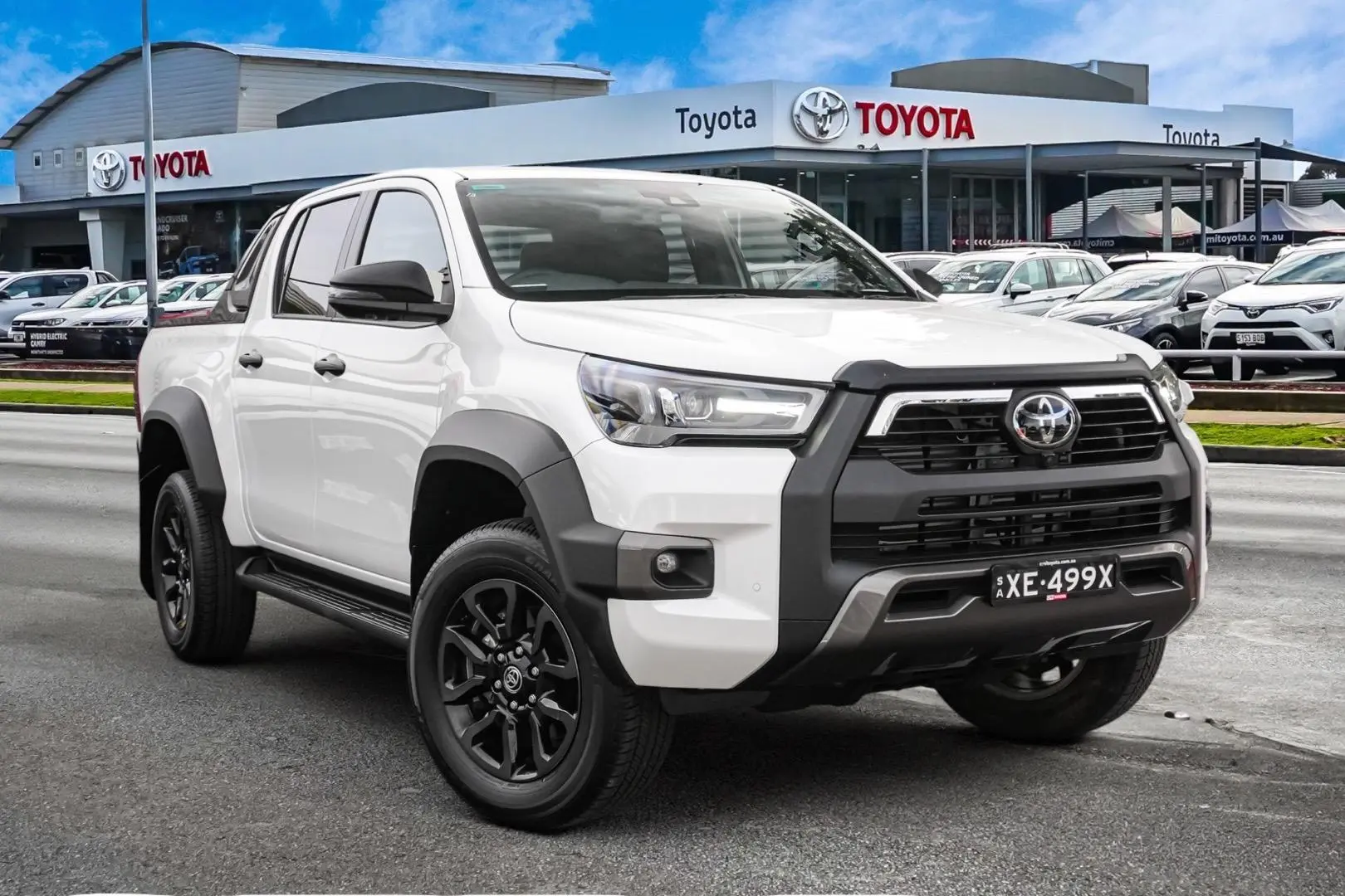 2024 Toyota Hilux Image