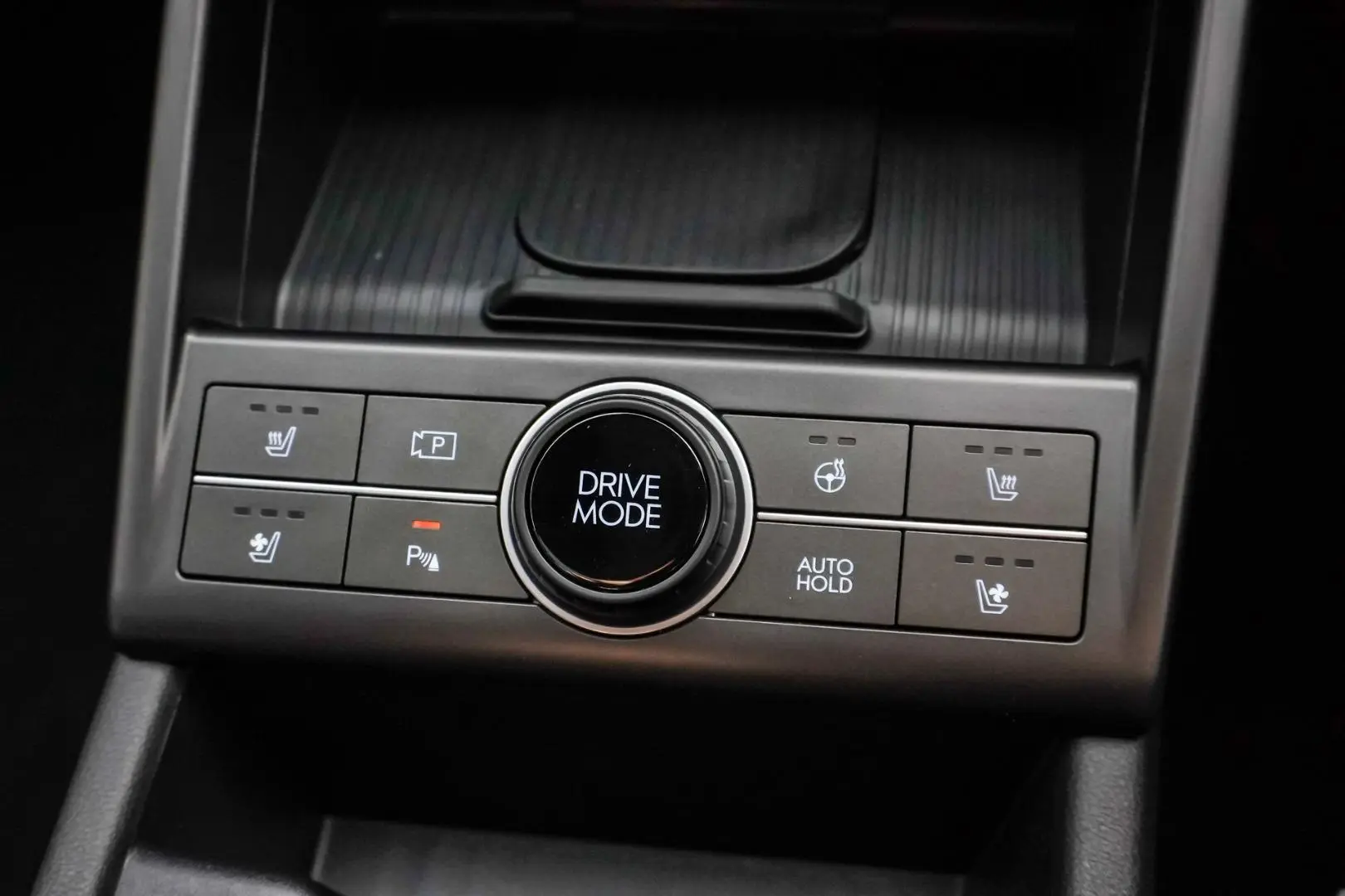2025 Hyundai Kona Gallery Image 24