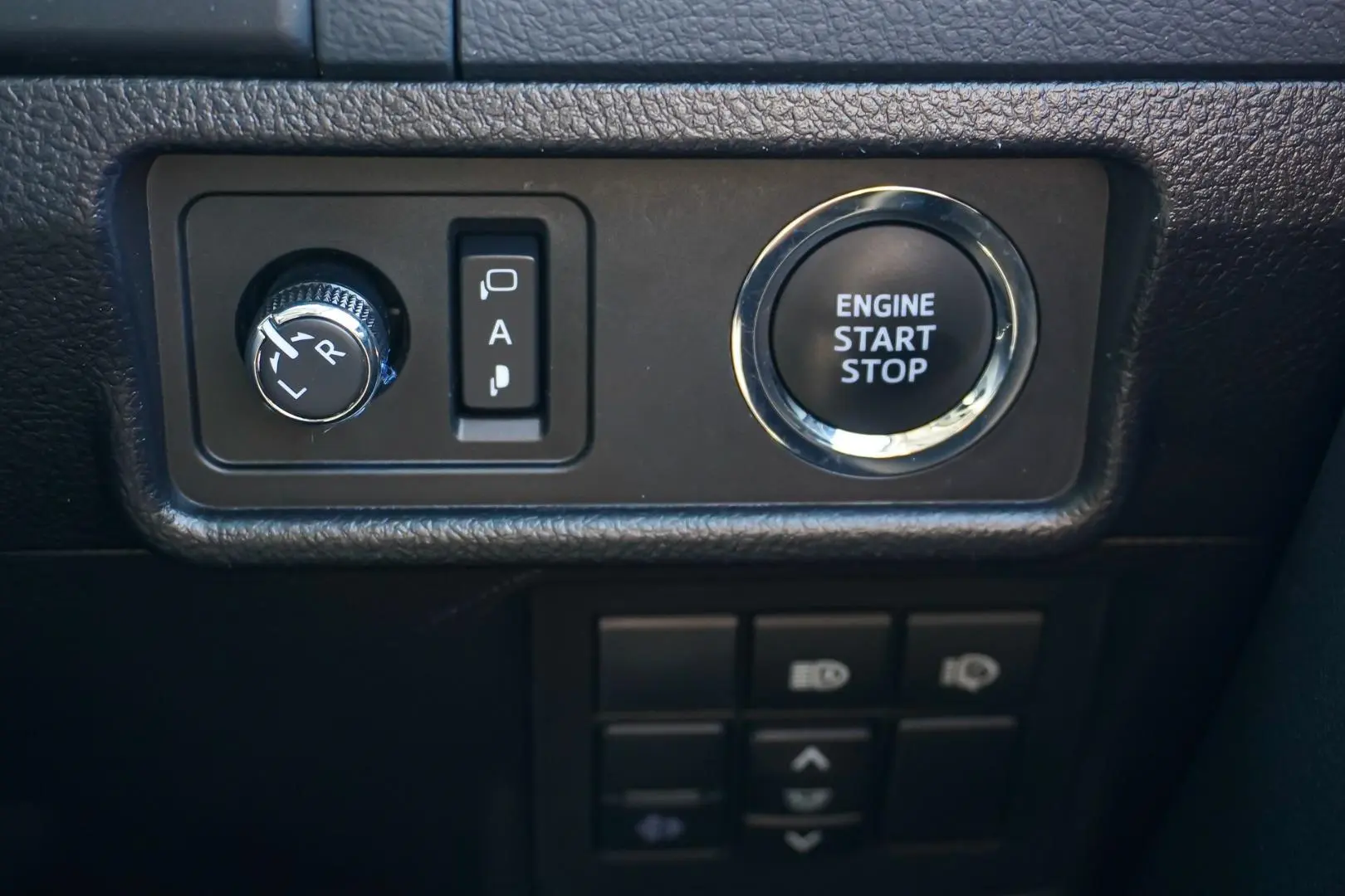 2021 Toyota Landcruiser Prado Gallery Image 26