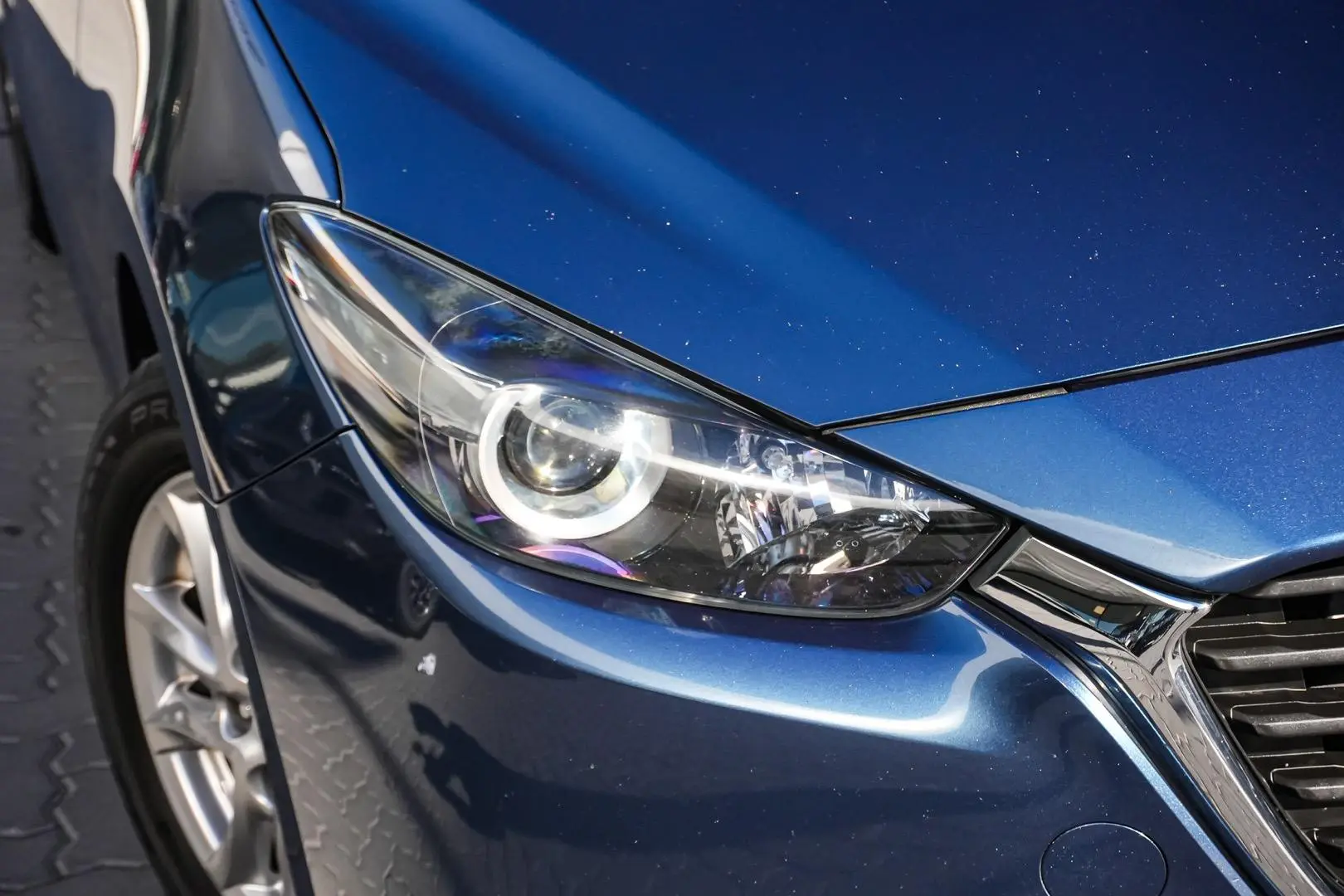 2017 Mazda 3 Gallery Image 12