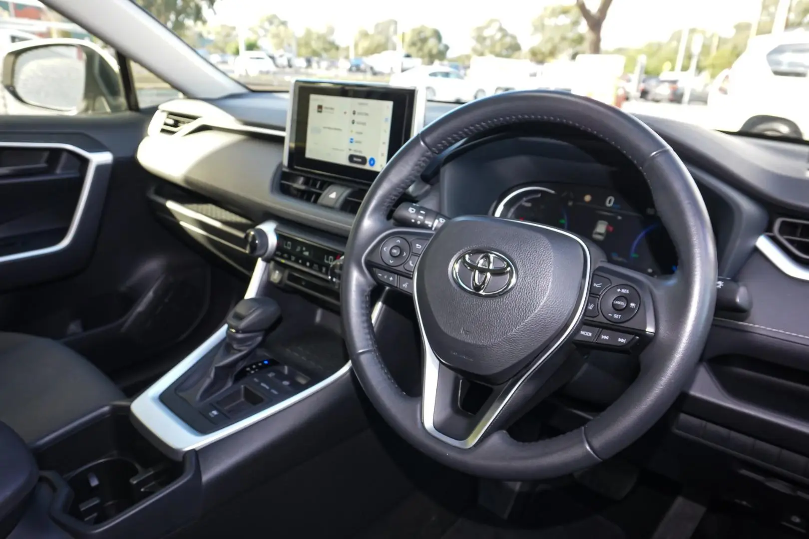 2024 Toyota RAV4 Gallery Image 7
