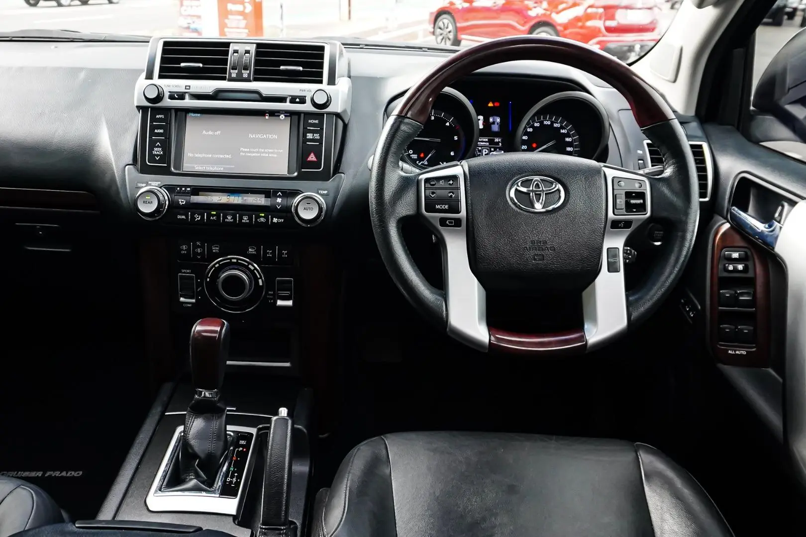 2016 Toyota Landcruiser Prado Gallery Image 10