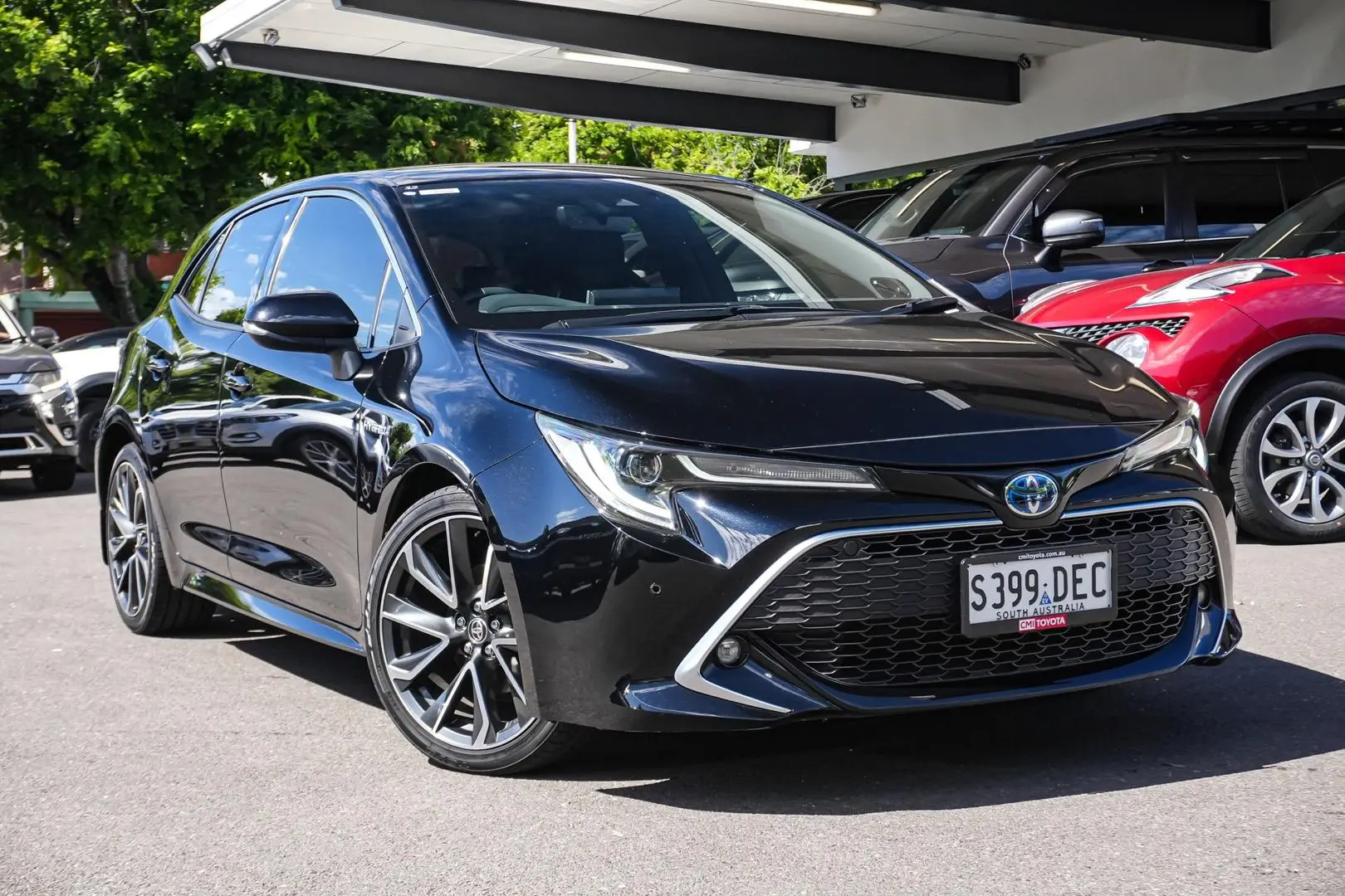 2020 Toyota Corolla Gallery Image 2