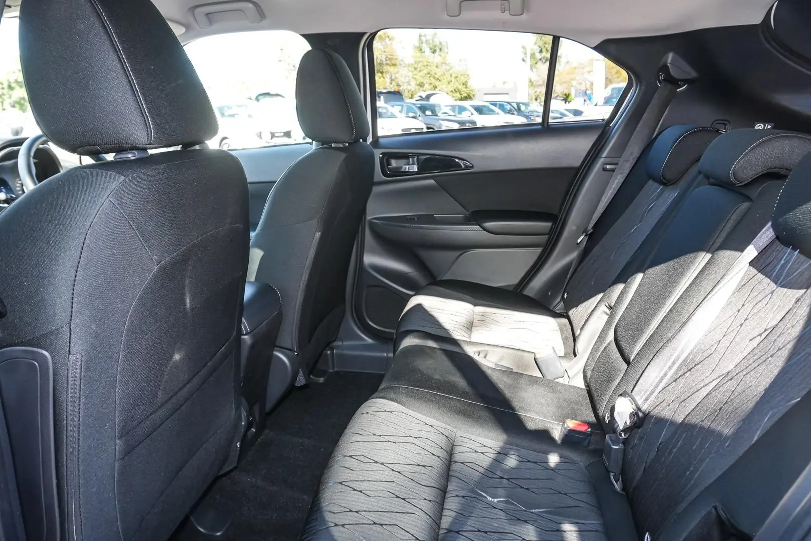 2020 Mitsubishi Eclipse Cross Gallery Image 8