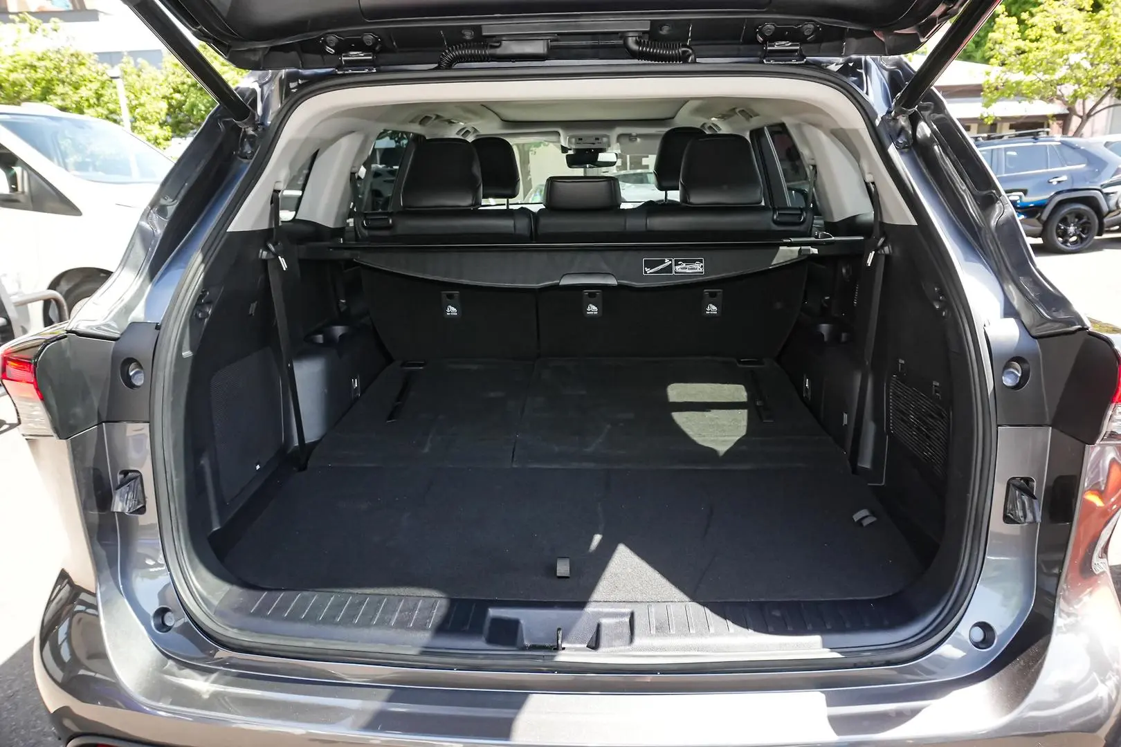 2021 Toyota Kluger Gallery Image 13