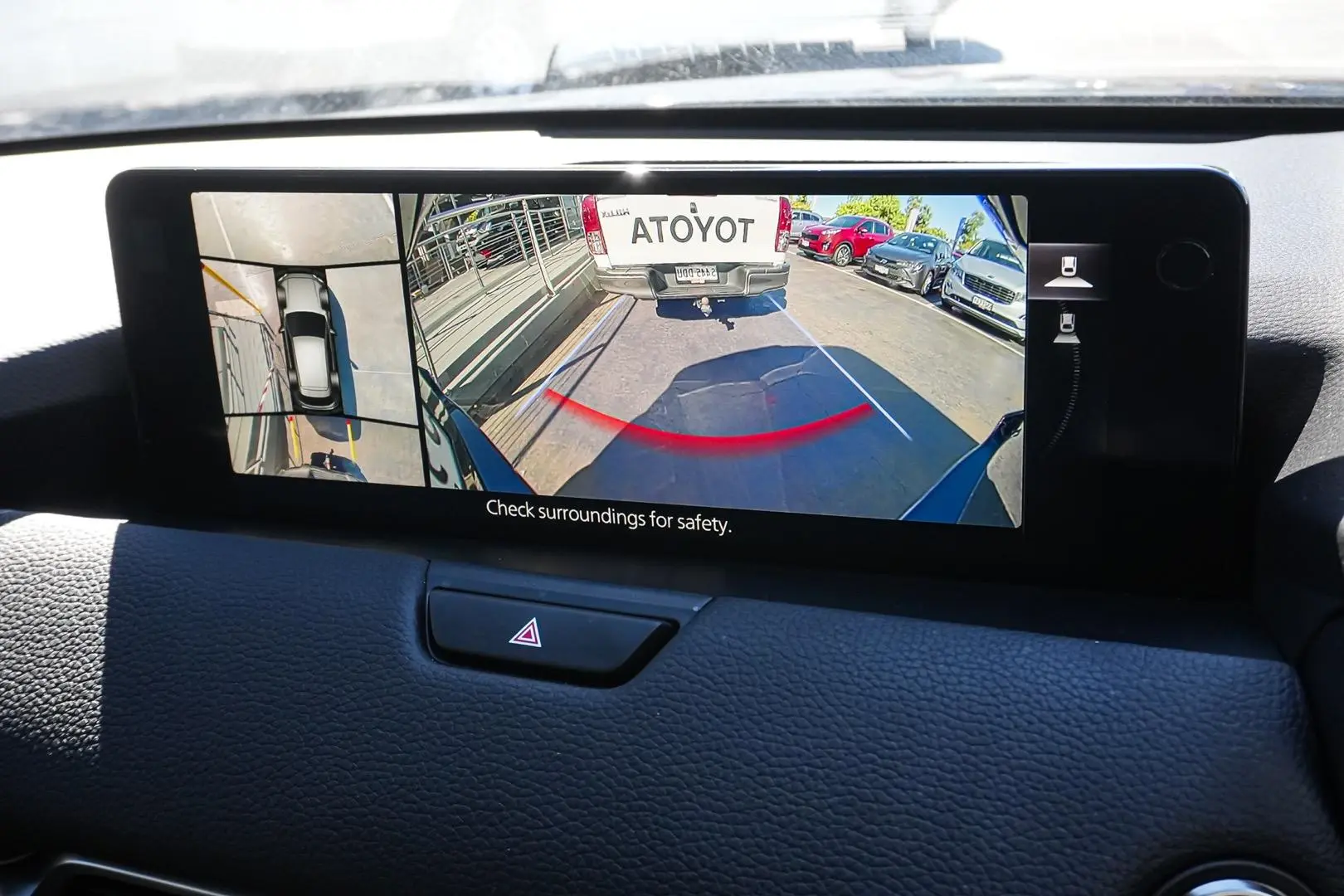 2025 Mazda CX-60 Gallery Image 25