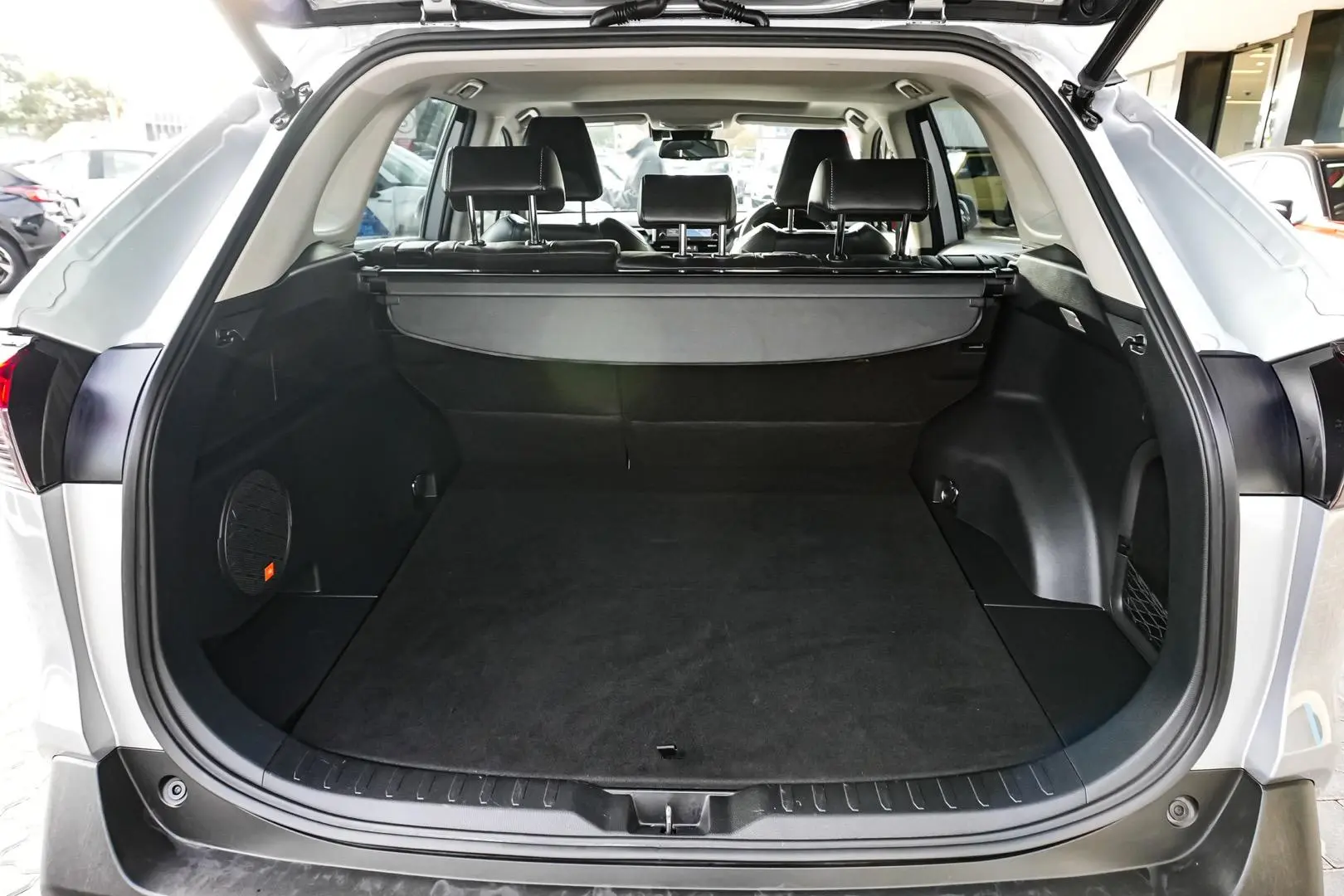 2021 Toyota RAV4 Gallery Image 11