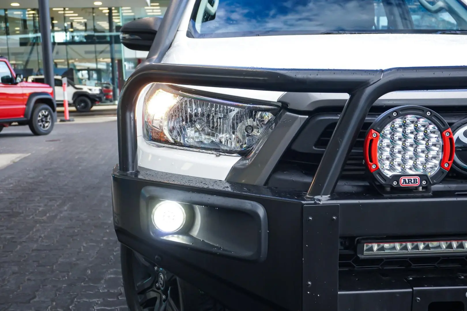 2023 Toyota Hilux Gallery Image 14