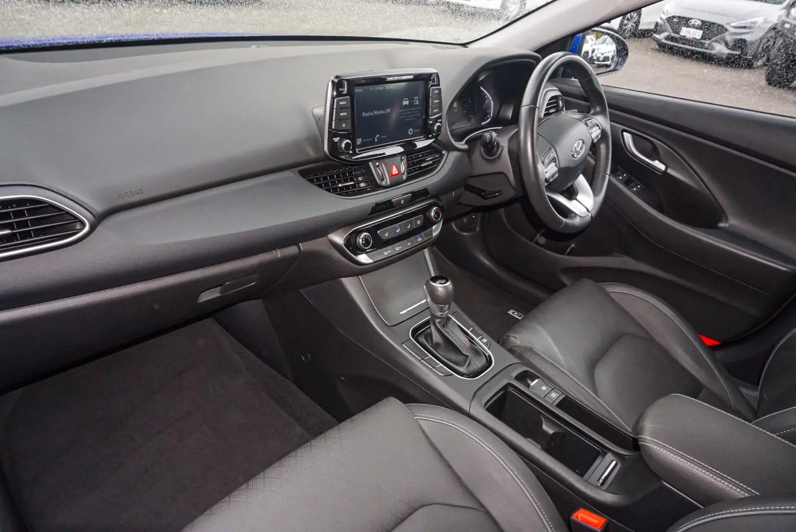 2020 Hyundai i30 Gallery Image 10