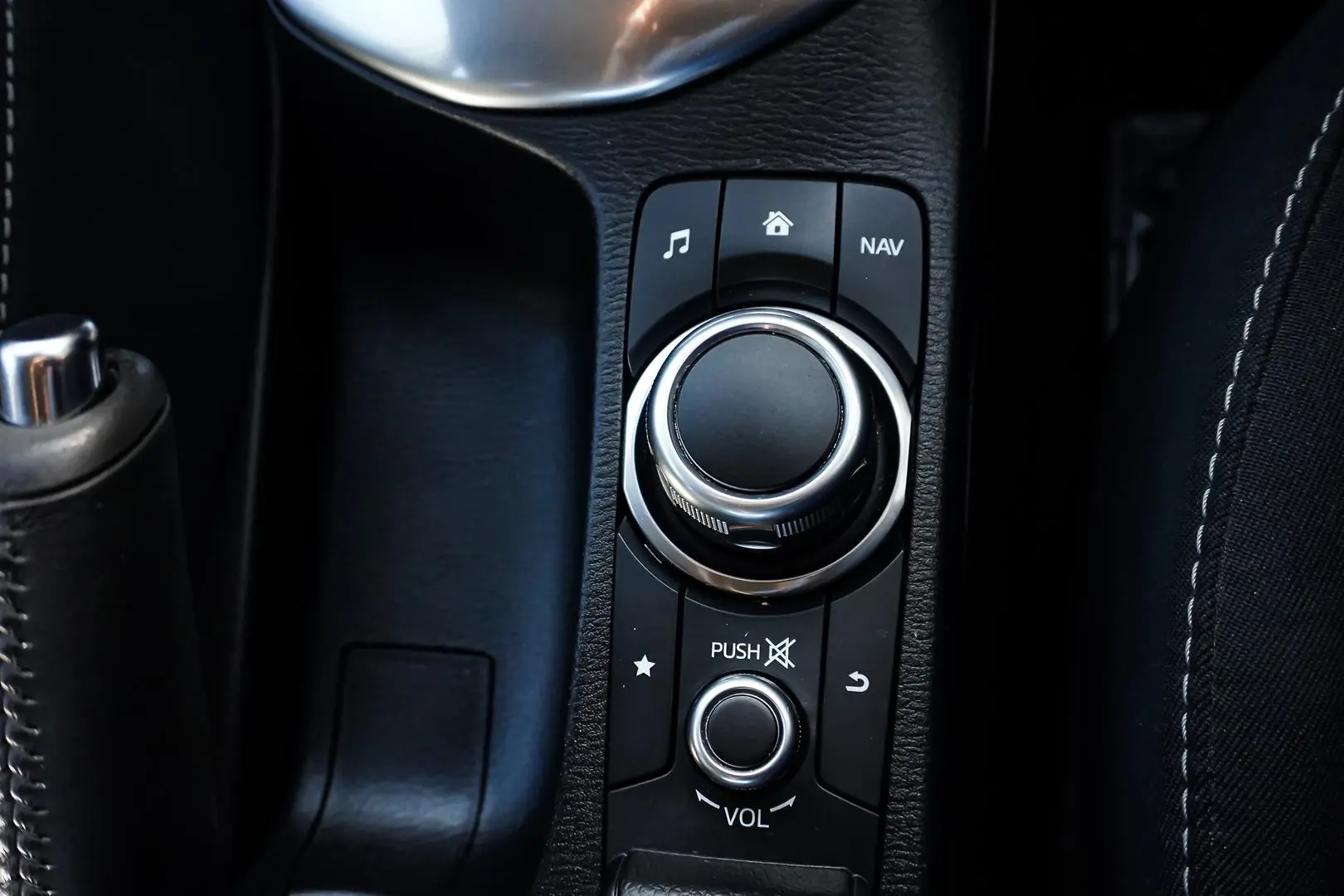 2019 Mazda 2 Gallery Image 21