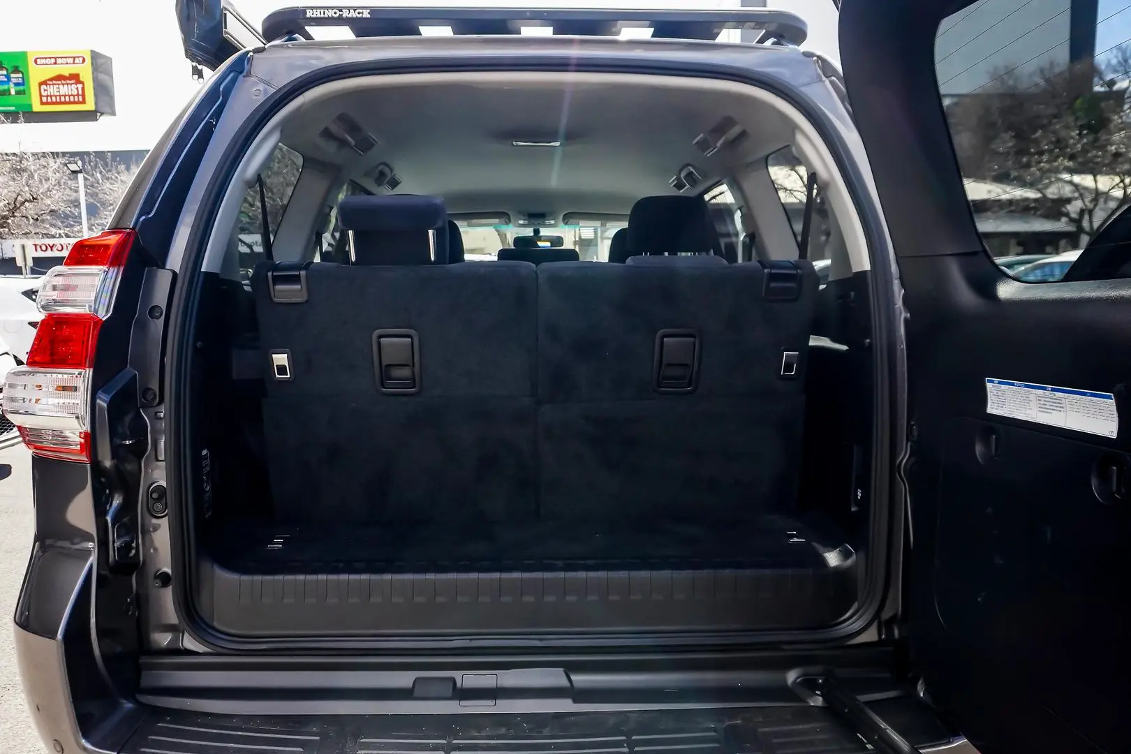 2017 Toyota Landcruiser Prado Gallery Image 10