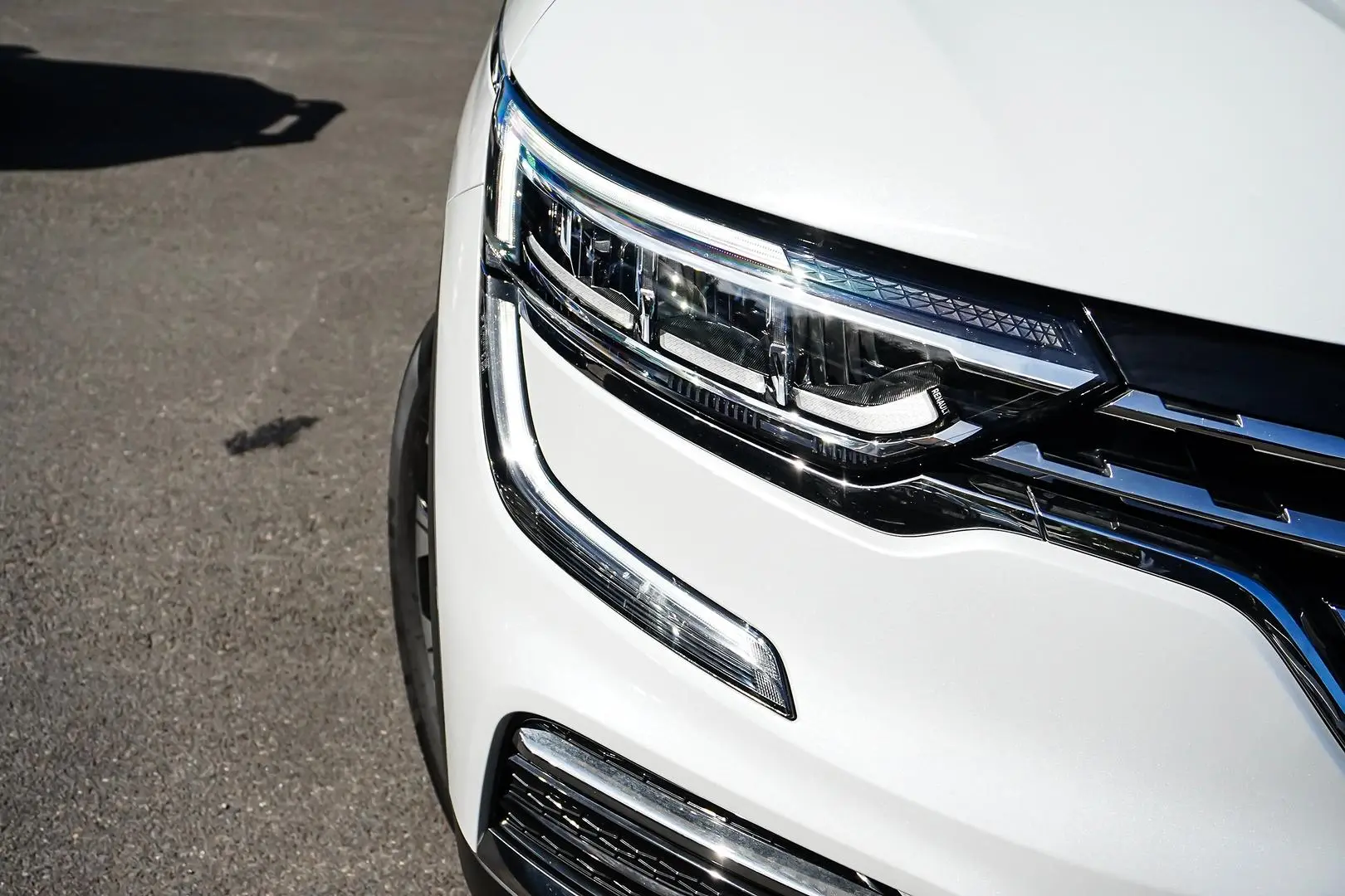 2023 Renault Koleos Gallery Image 12