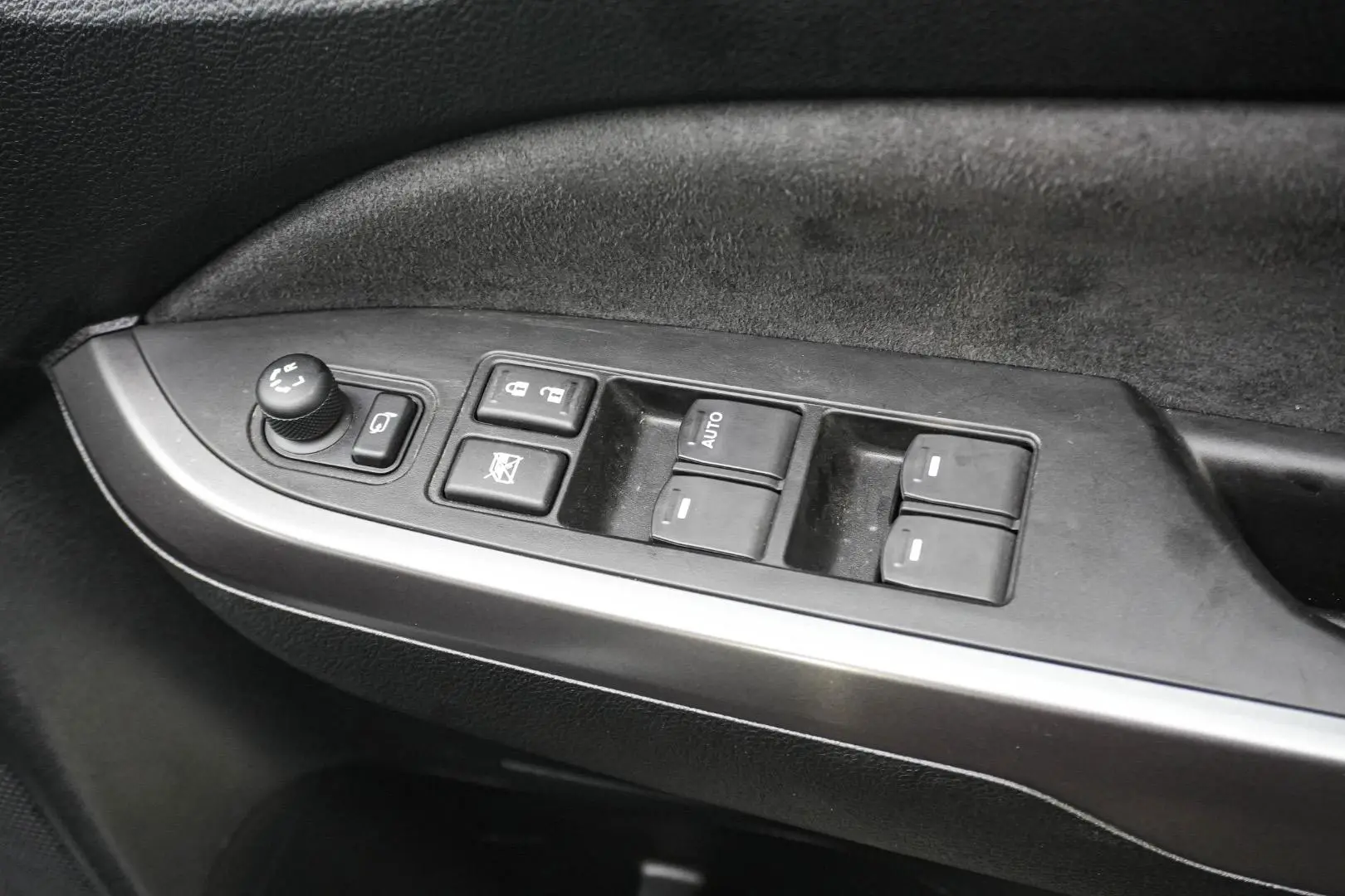 2023 Suzuki Vitara Gallery Image 16
