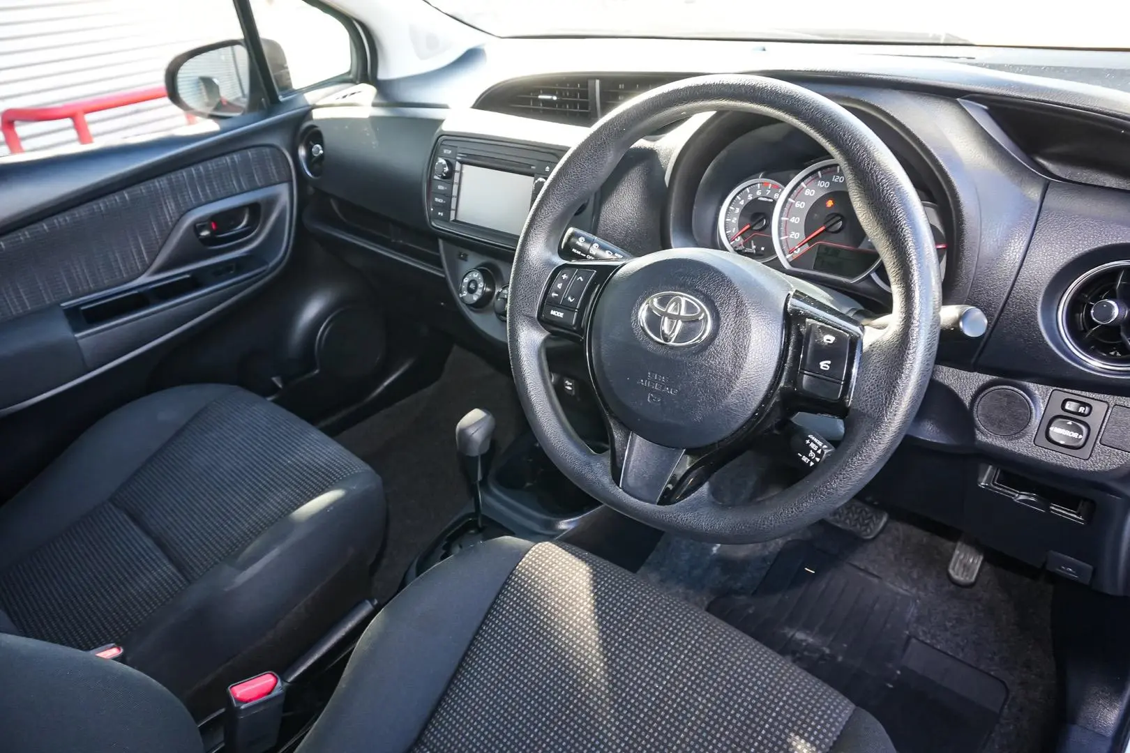 2018 Toyota Yaris Gallery Image 14