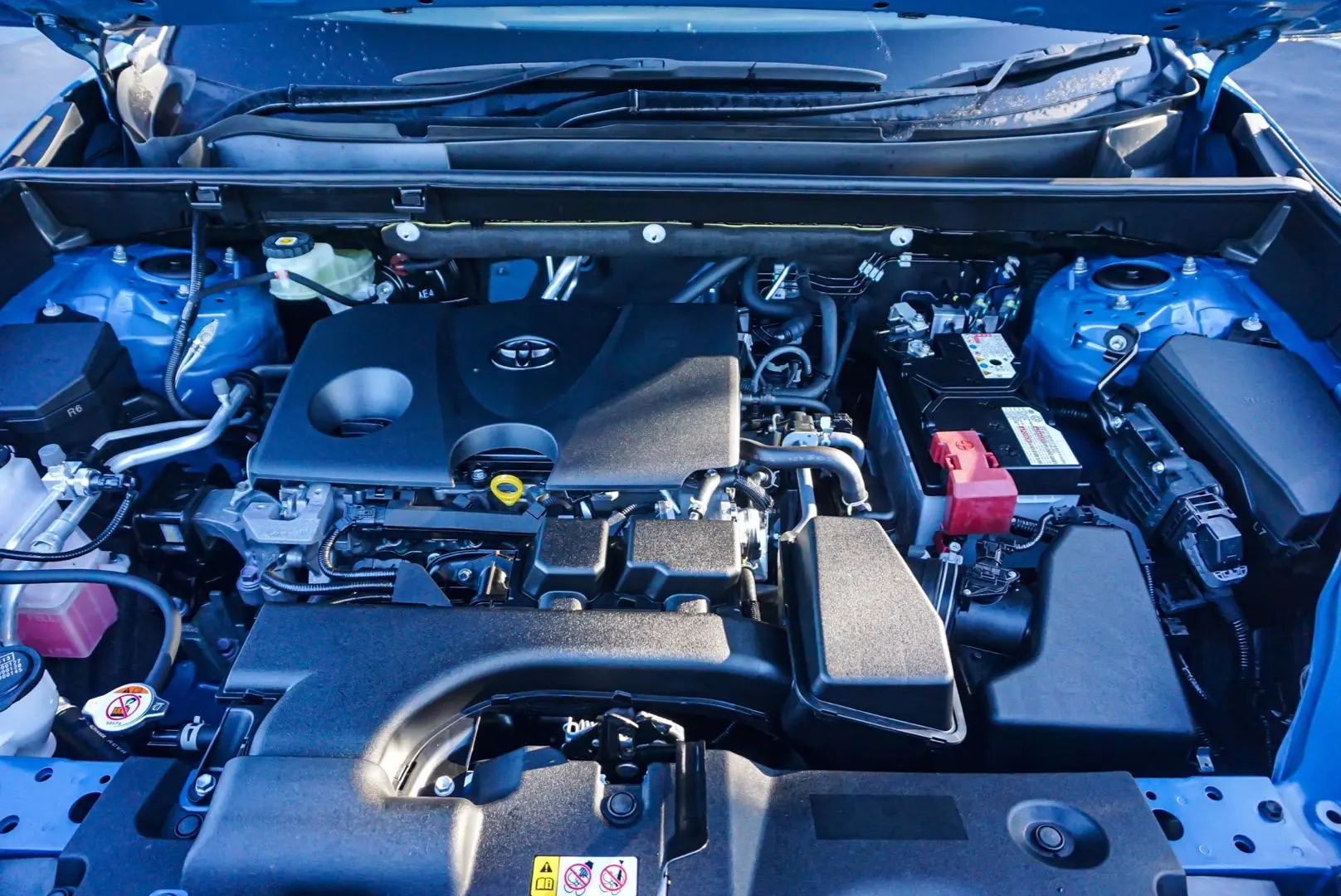 2022 Toyota RAV4 Gallery Image 23