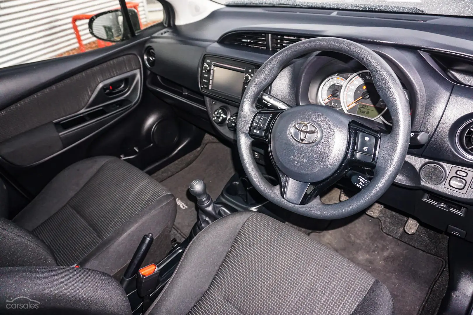 2019 Toyota Yaris Image 14