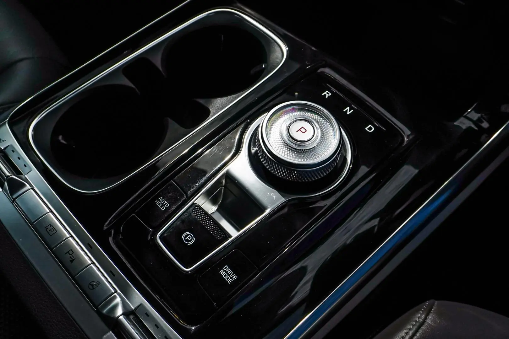 2021 Kia Carnival Gallery Image 20