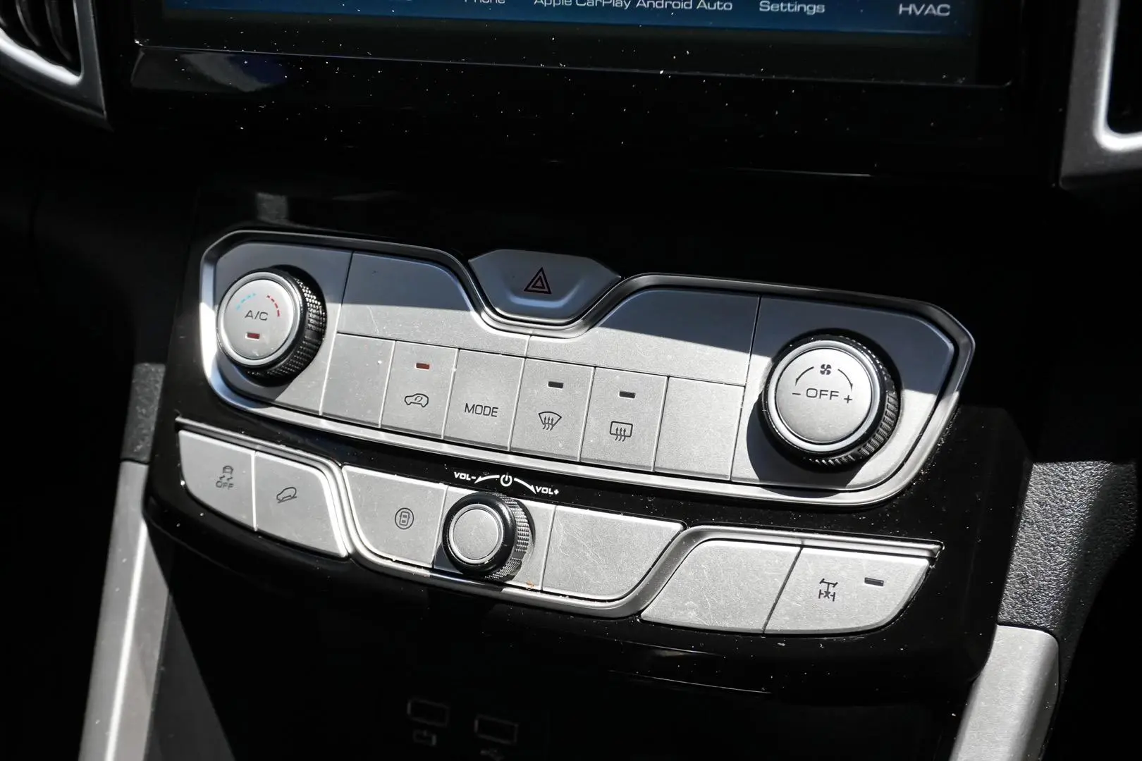 2022 GWM Ute Gallery Image 19