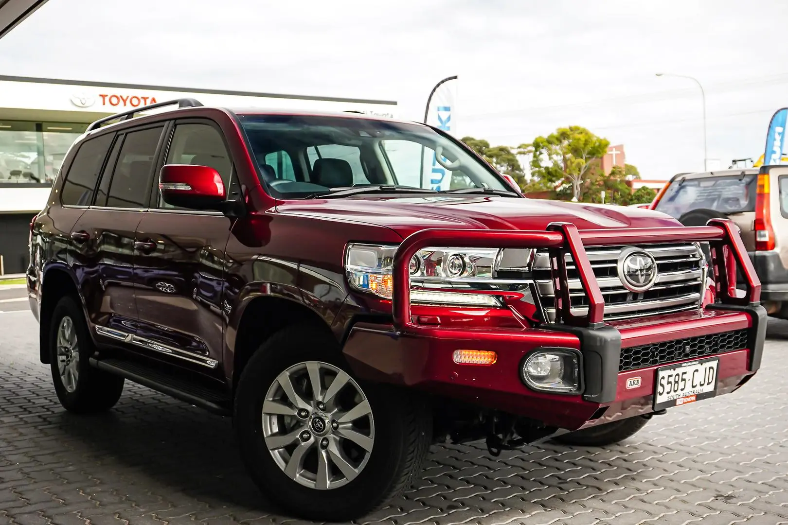 2021 Toyota Landcruiser Gallery Image 2
