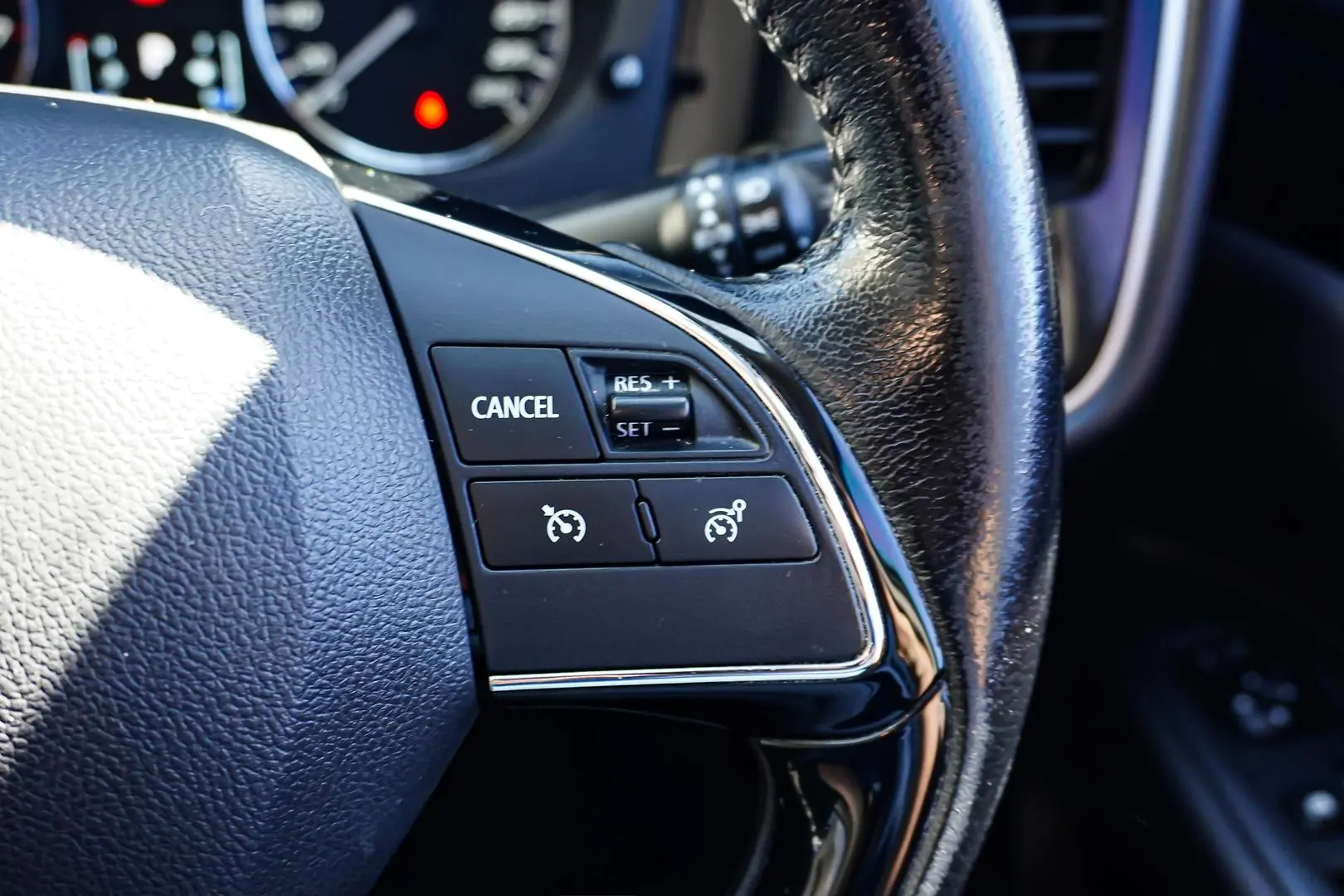 2019 Mitsubishi Outlander Gallery Image 19