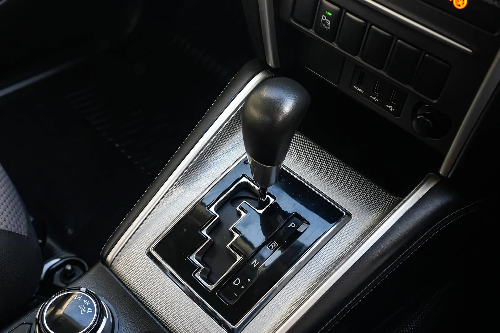 2019 Mitsubishi Triton Gallery Image 18